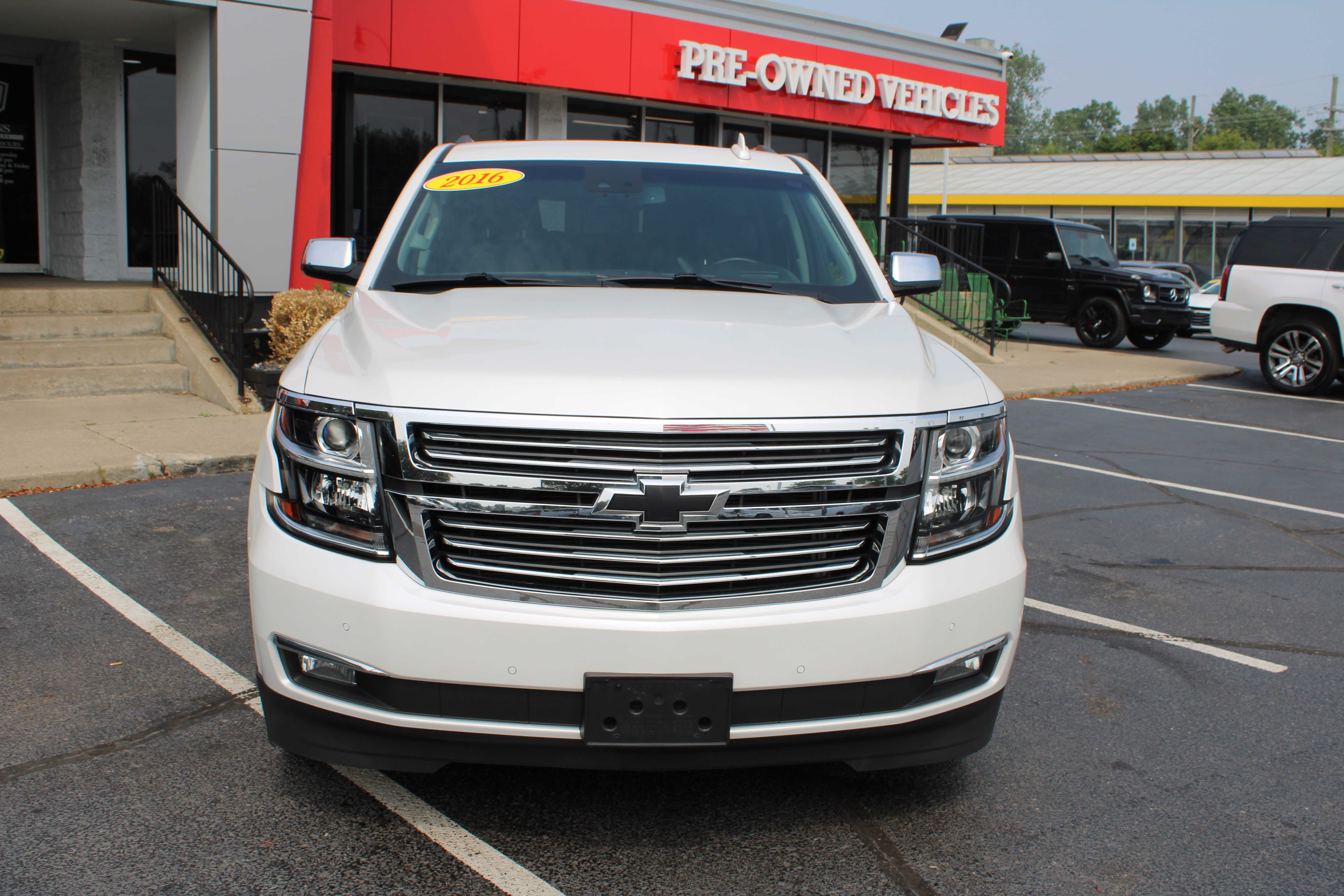 WHITE, 2016 CHEVROLET TAHOE Thumnail Image 3