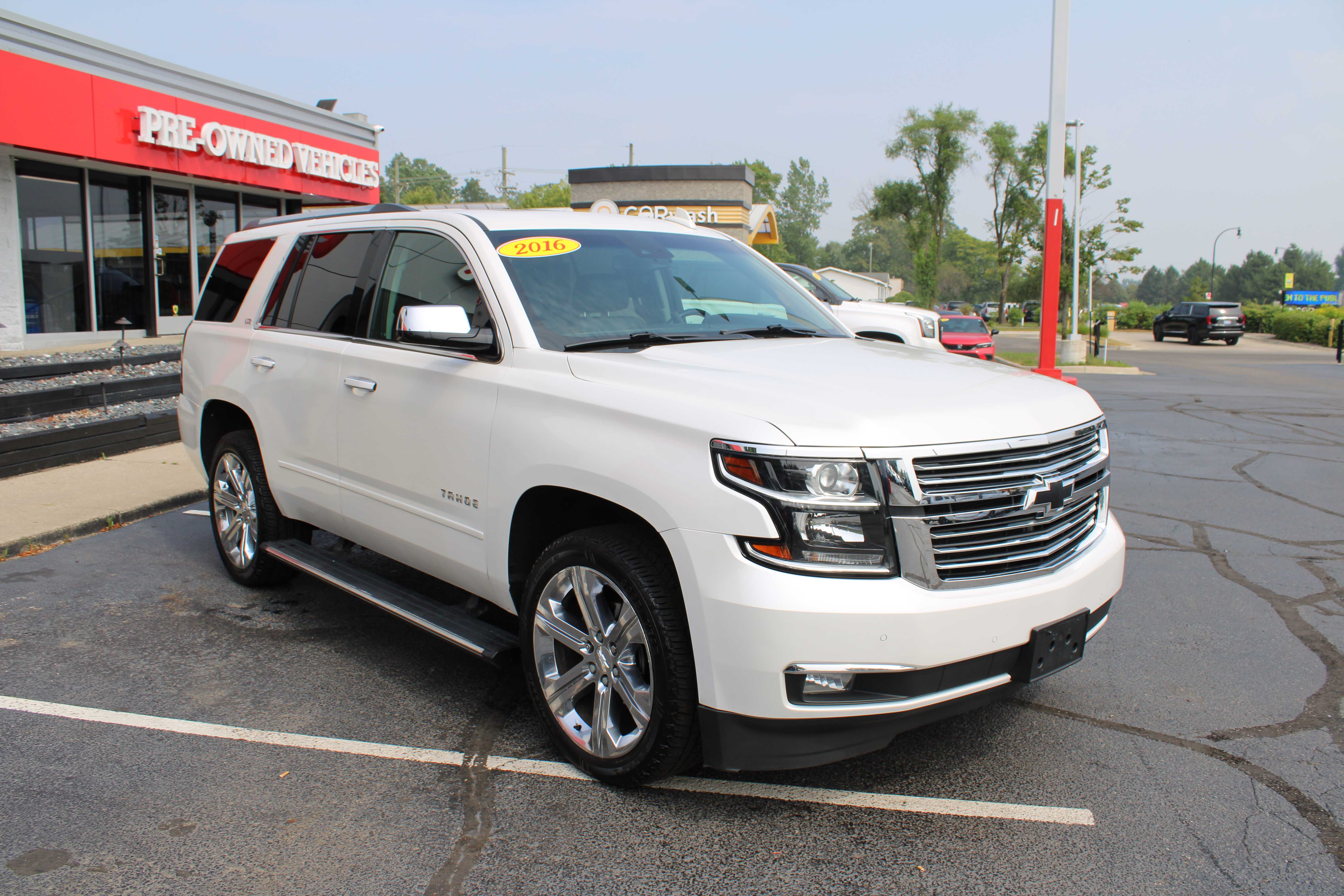 WHITE, 2016 CHEVROLET TAHOE Thumnail Image 4