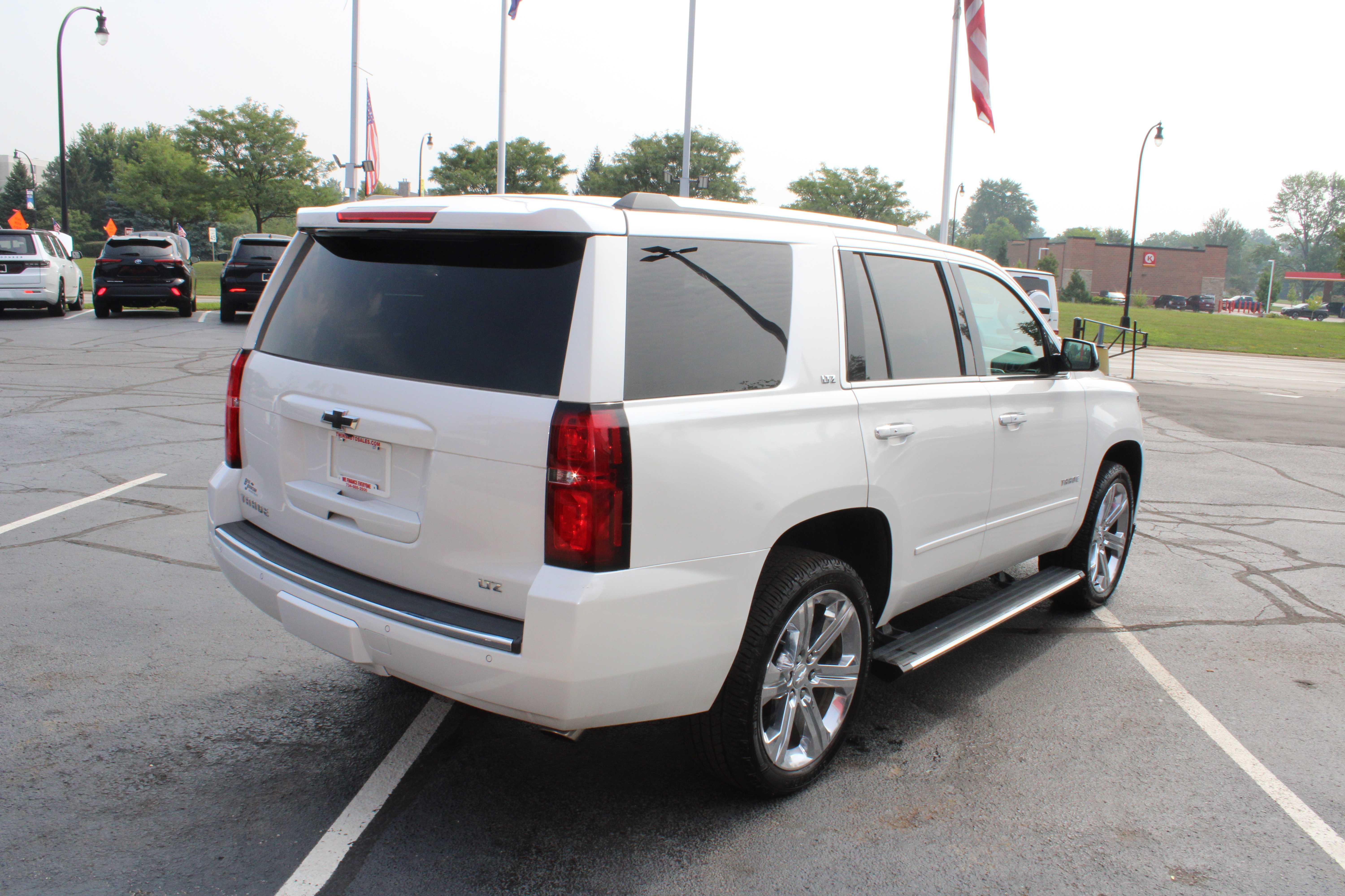 WHITE, 2016 CHEVROLET TAHOE Thumnail Image 6