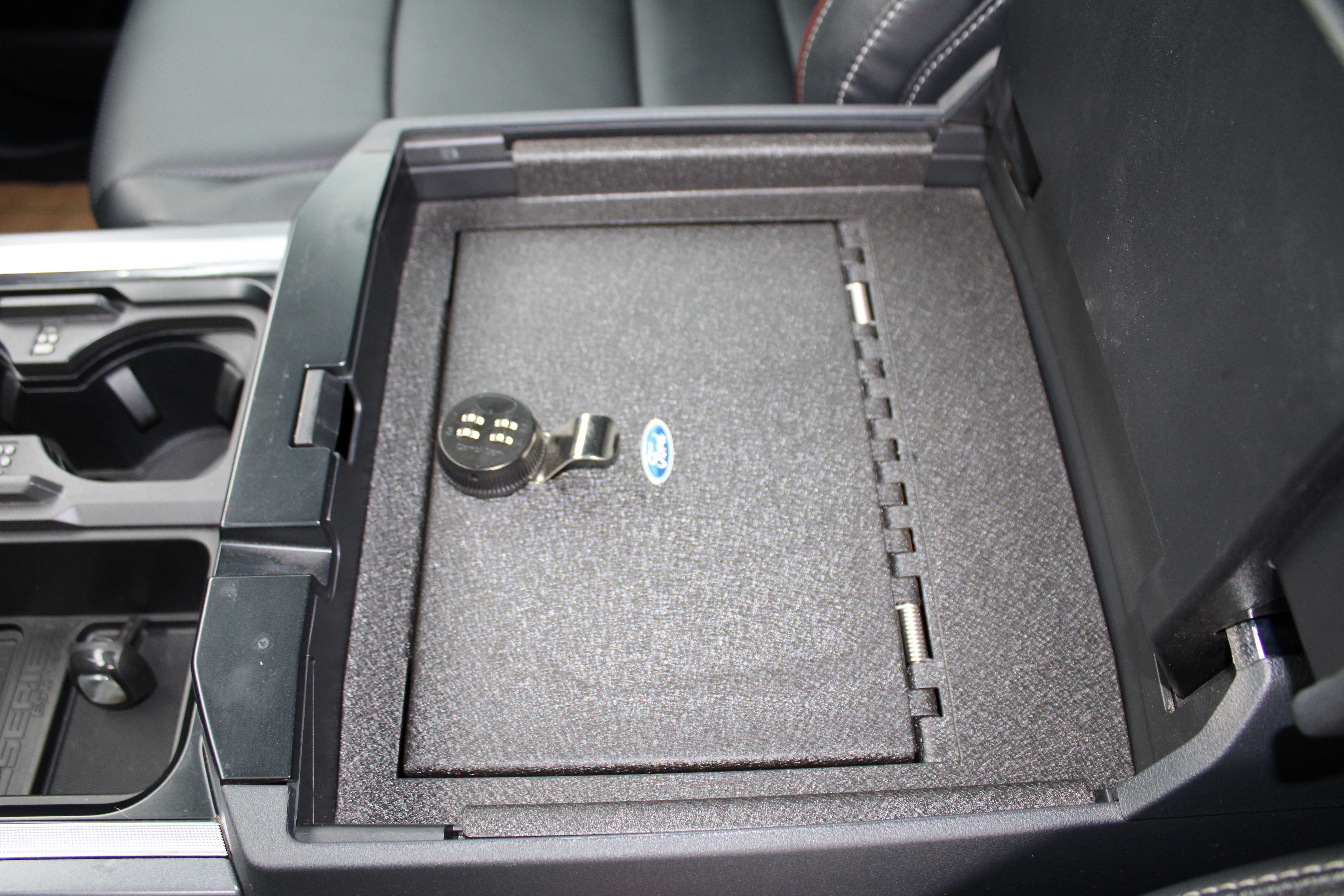 WHITE, 2024 FORD F450 SUPER DUTY CREW CAB Thumnail Image 40