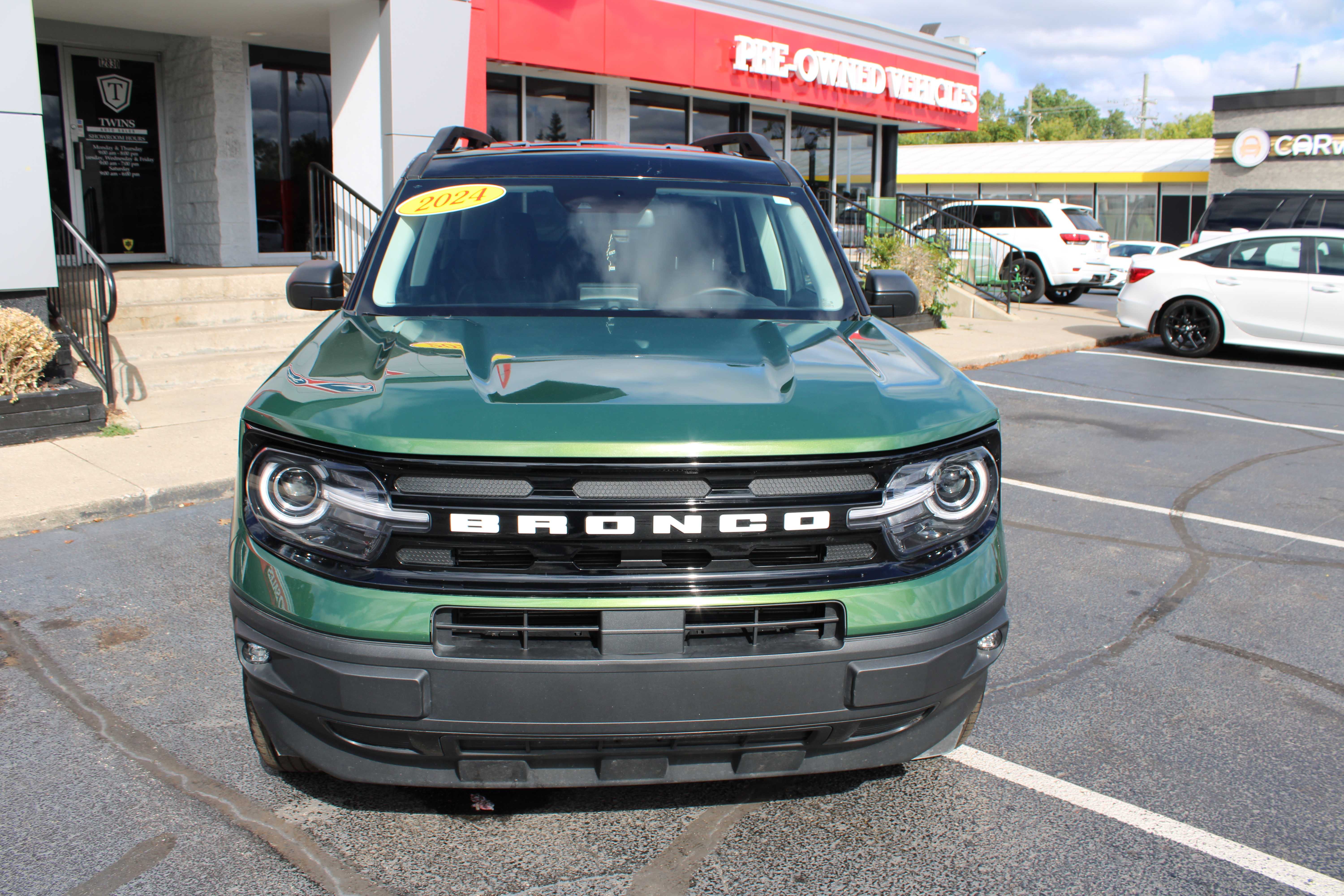 GREEN, 2022 FORD BRONCO SPORT Thumnail Image 3