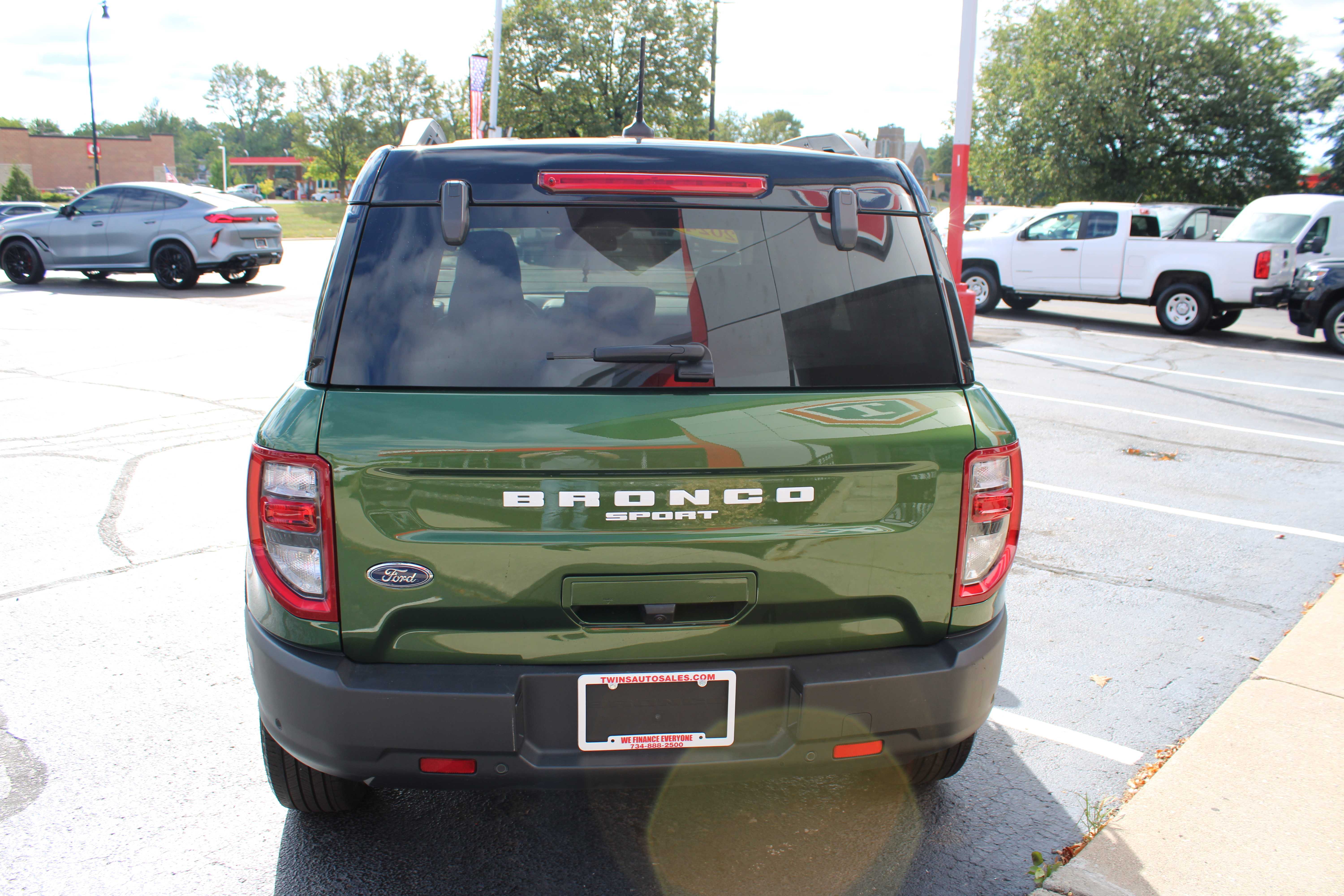 GREEN, 2022 FORD BRONCO SPORT Thumnail Image 7