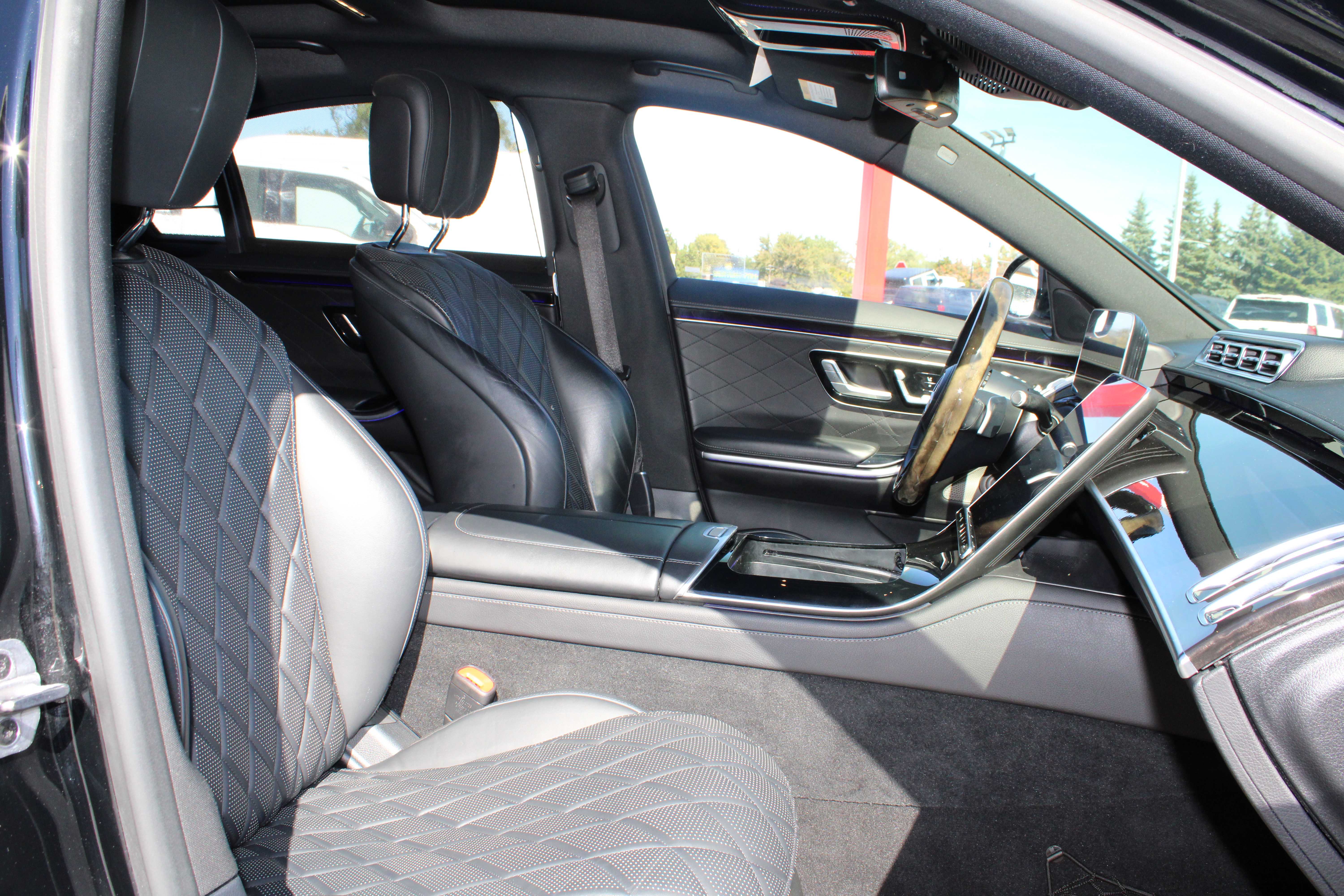 BLACK, 2022 MERCEDES-BENZ S-CLASS Thumnail Image 5