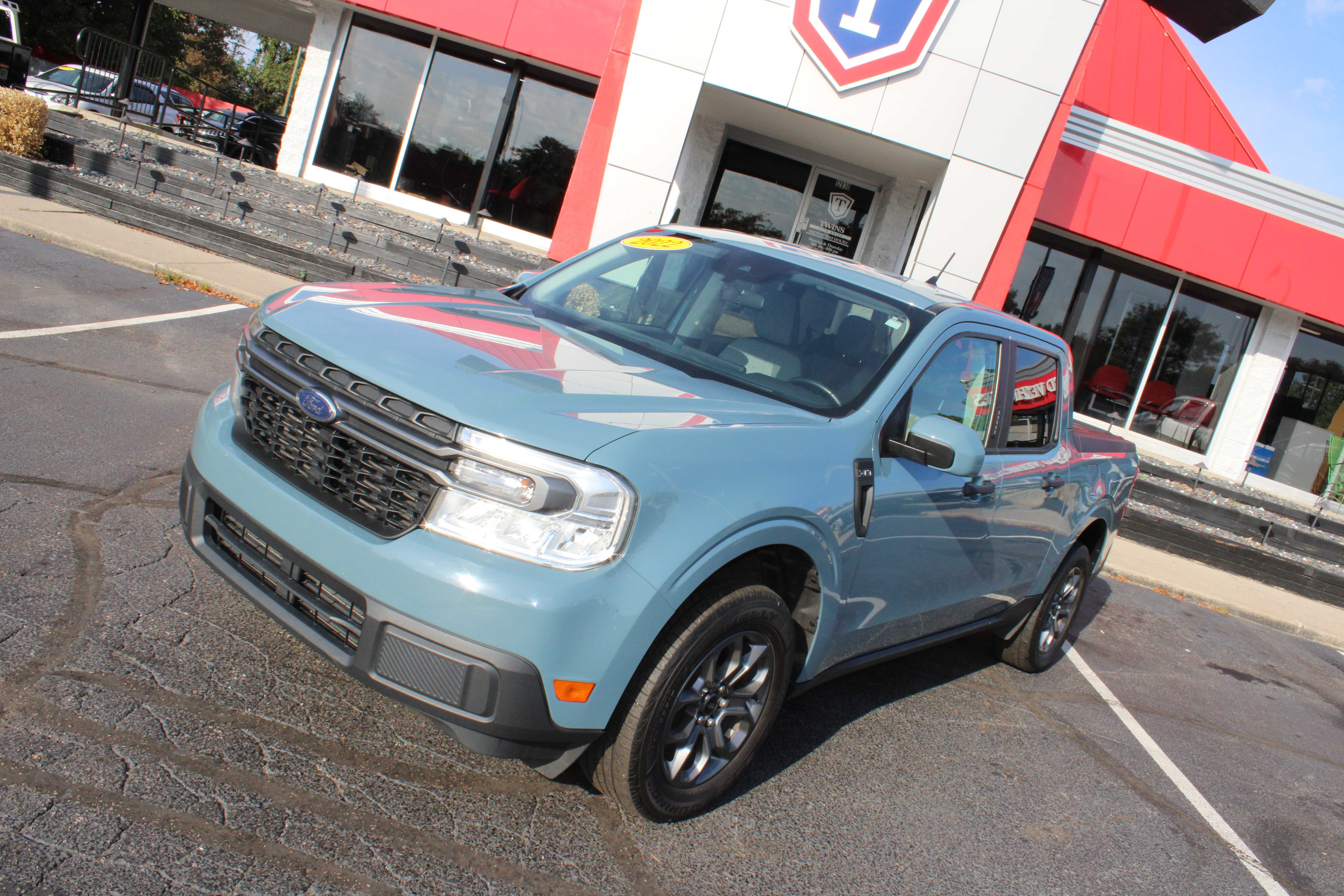 BLUE, 2022 FORD MAVERICK Thumnail Image 2