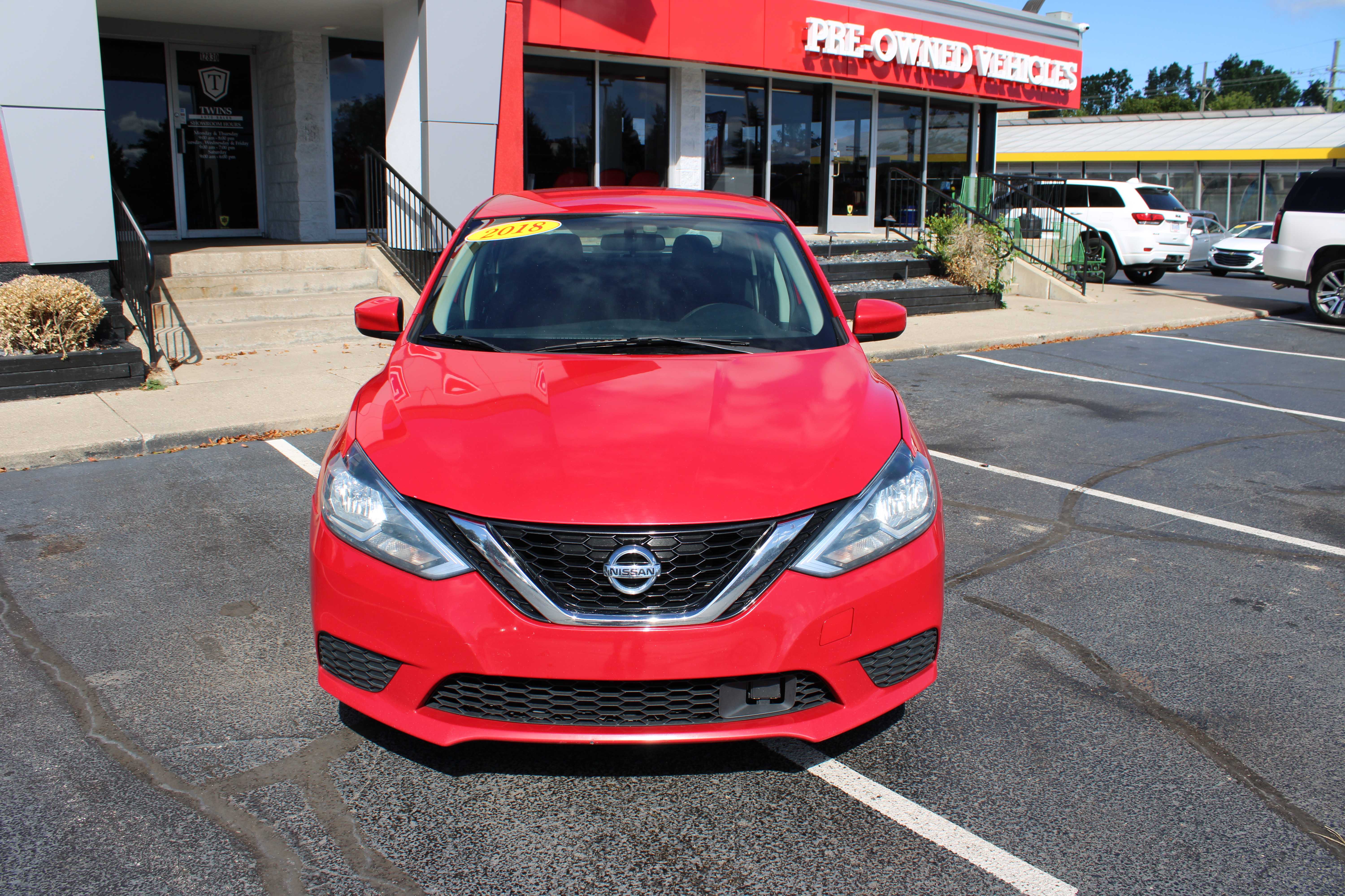 RED, 2018 NISSAN SENTRA Thumnail Image 3