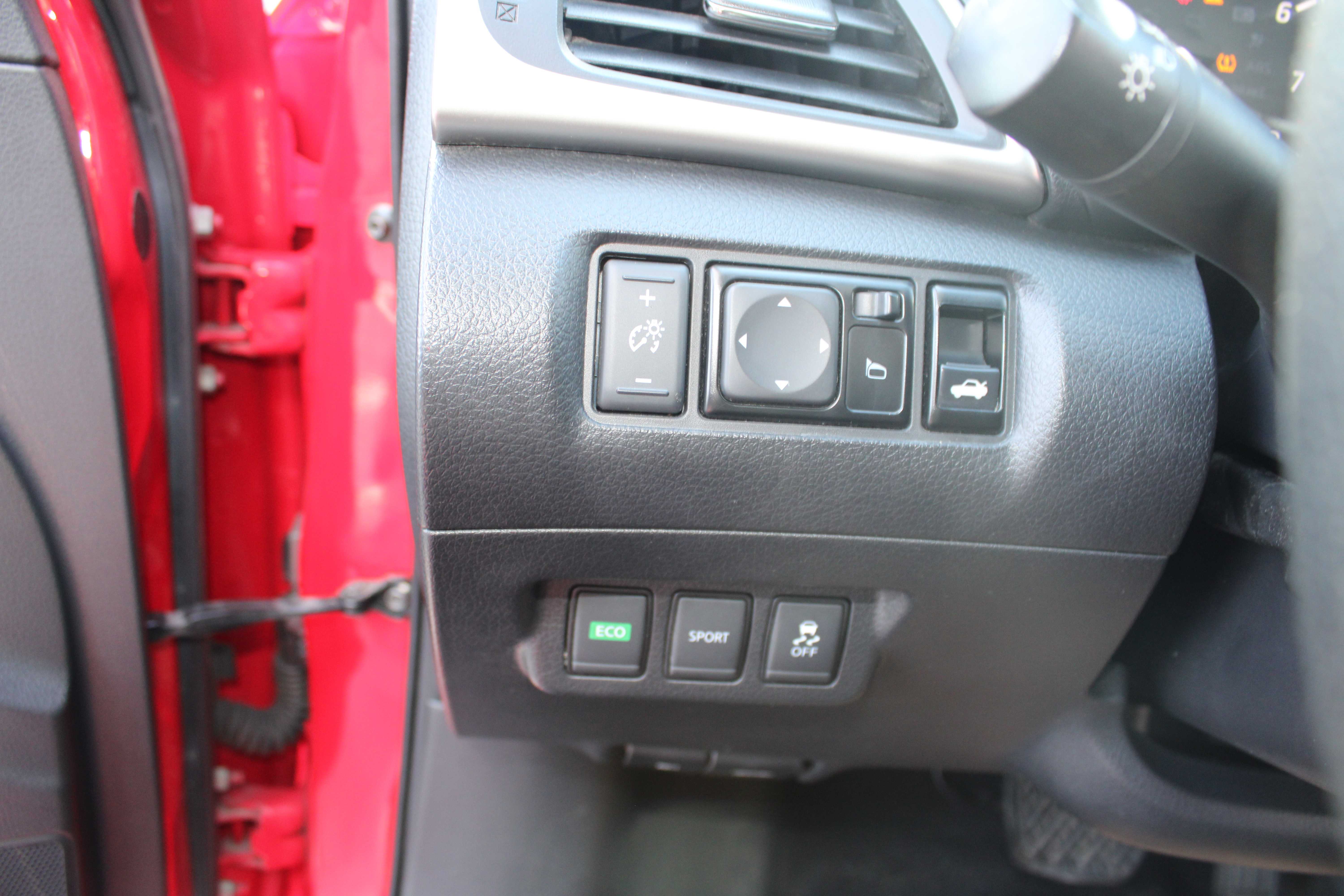 RED, 2018 NISSAN SENTRA Thumnail Image 11
