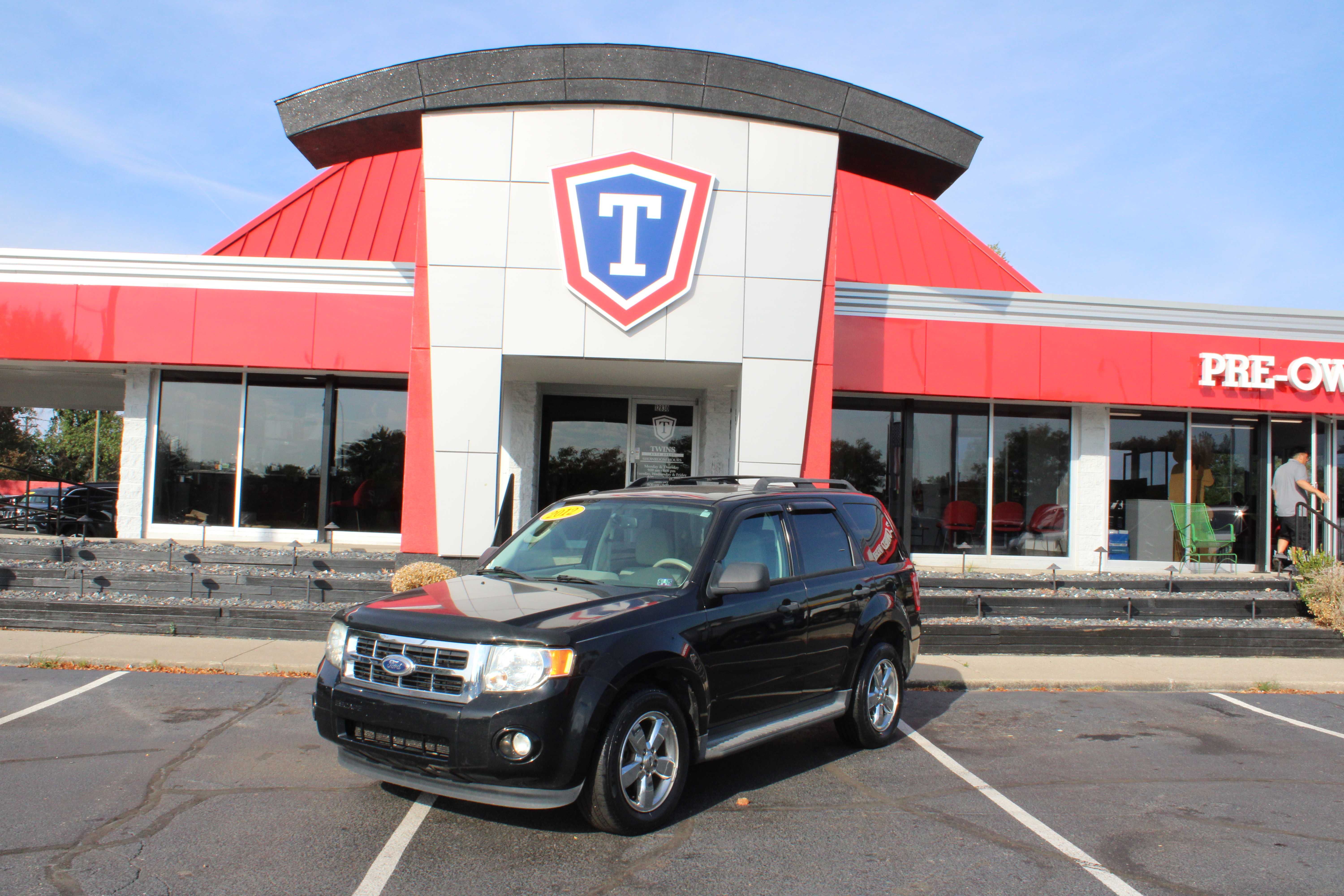 BLACK, 2012 FORD ESCAPE Image 