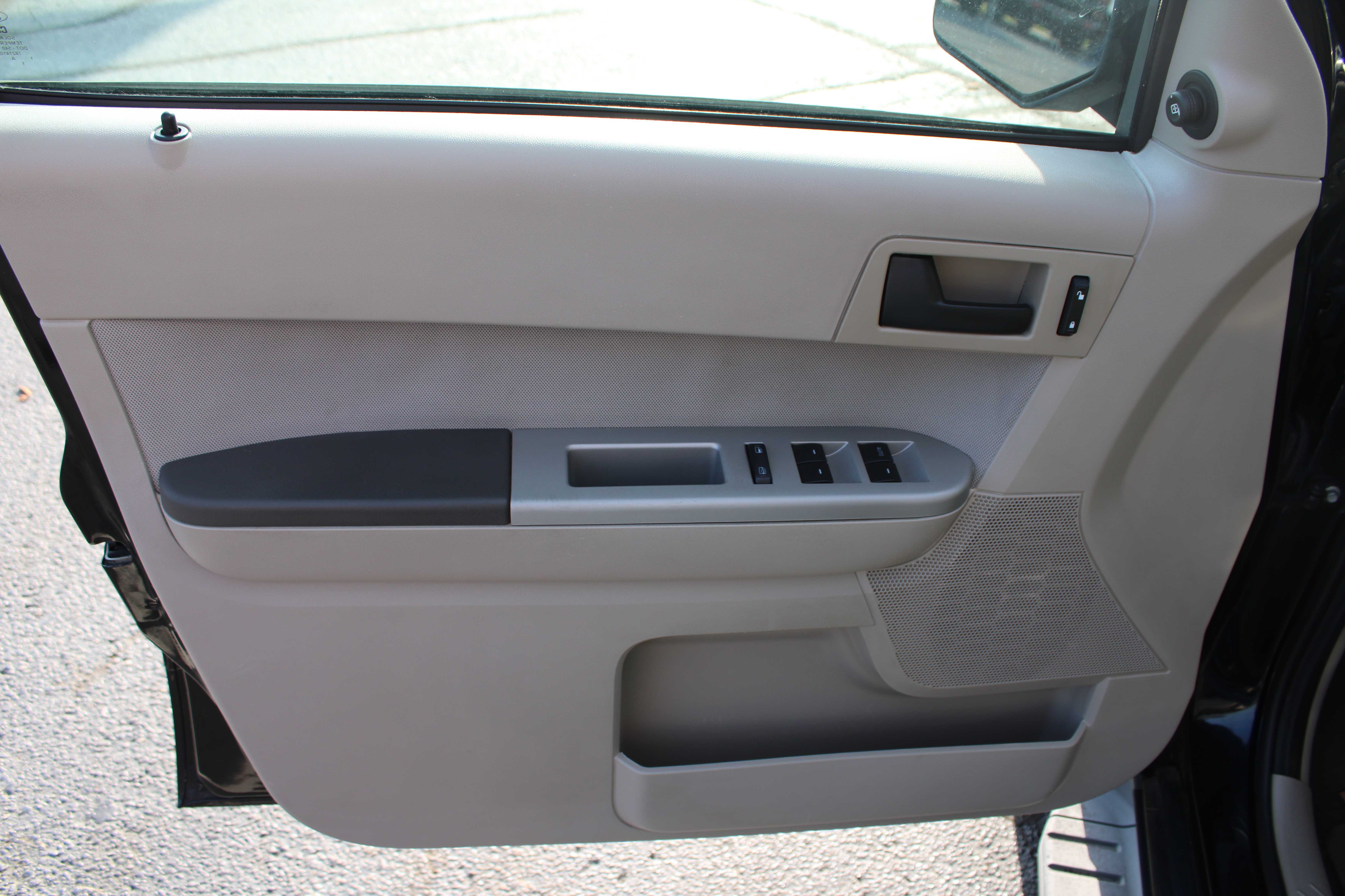 BLACK, 2012 FORD ESCAPE Thumnail Image 9