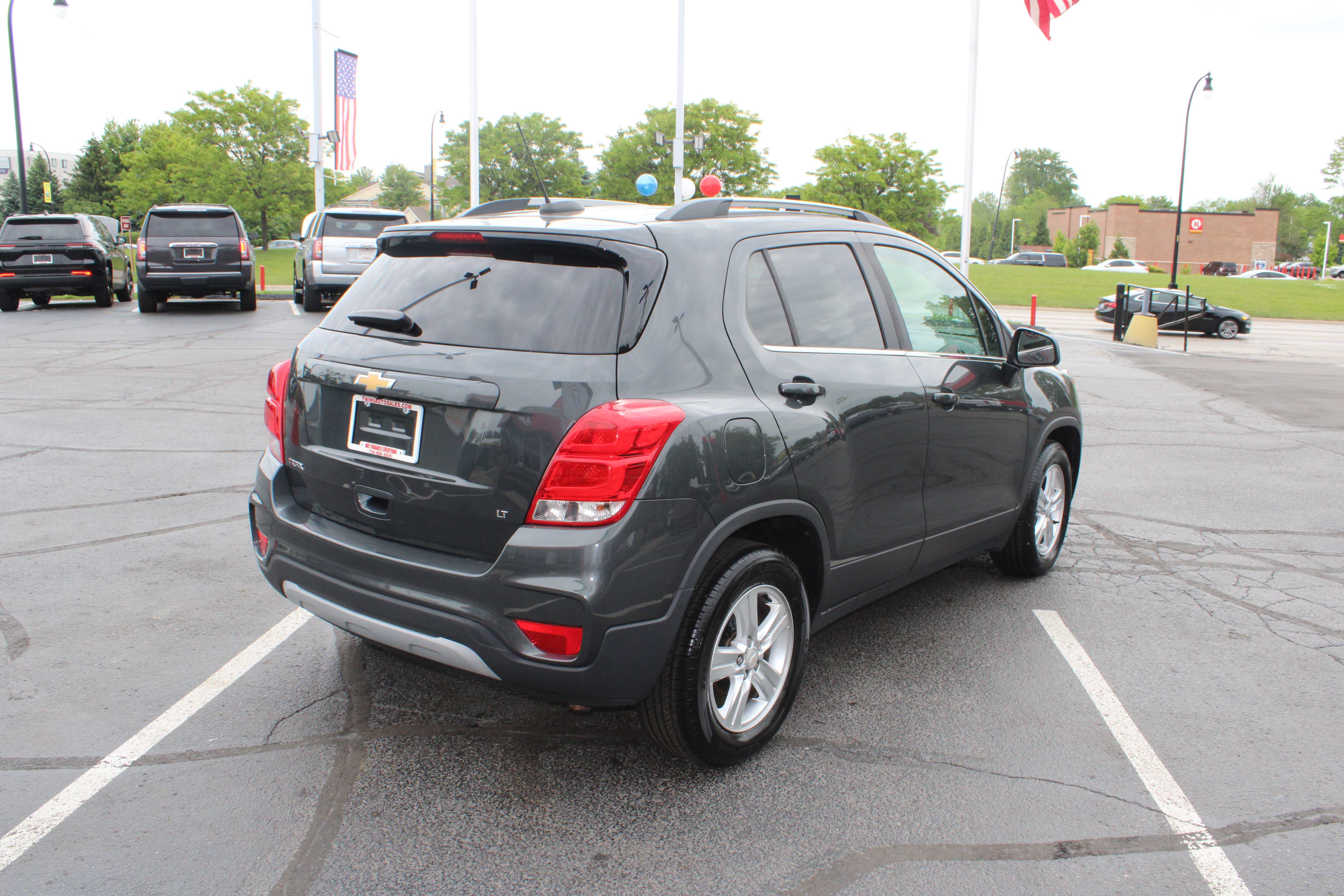 GREY, 2020 CHEVROLET TRAX Thumnail Image 6