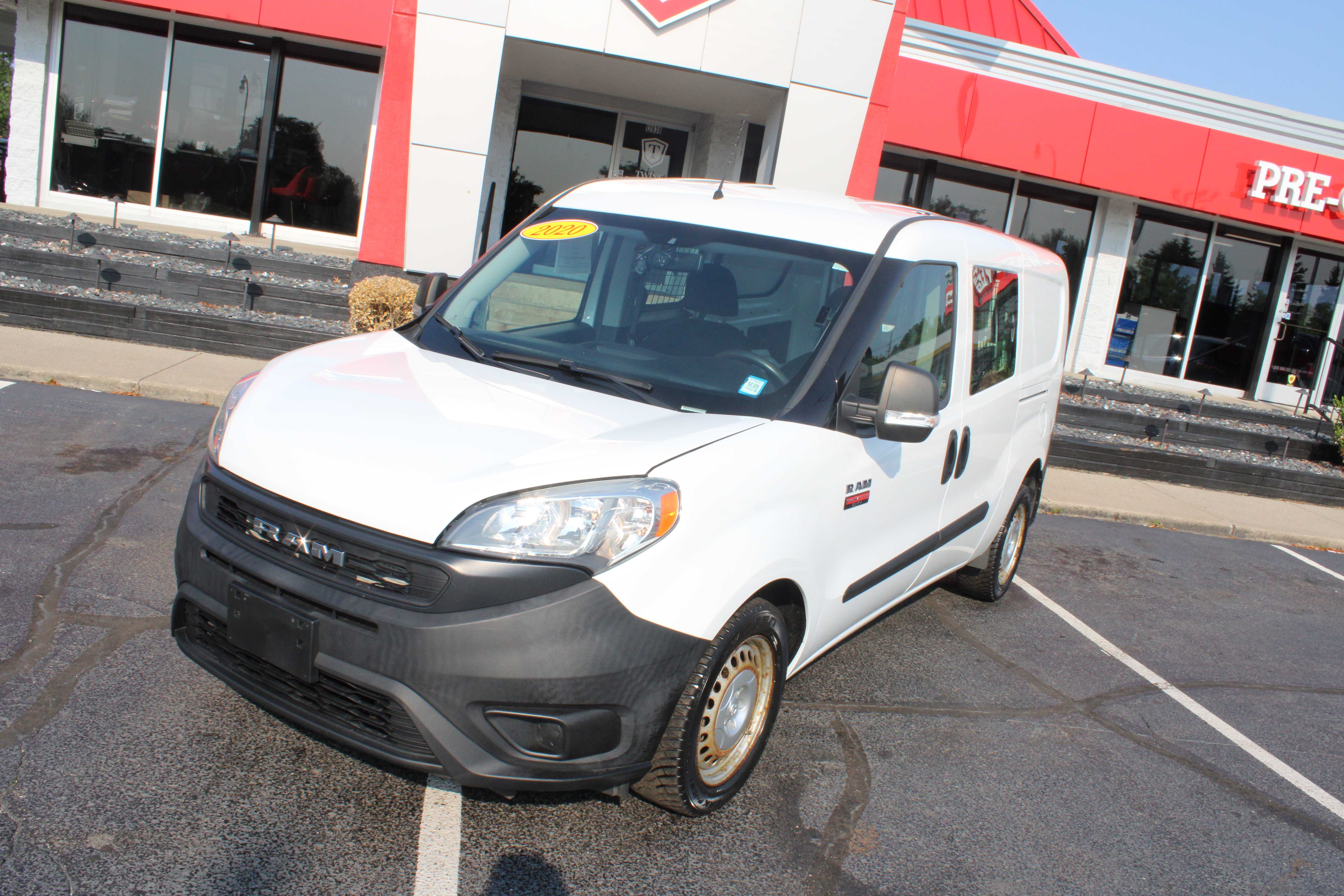 WHITE, 2020 RAM PROMASTER CITY Thumnail Image 2