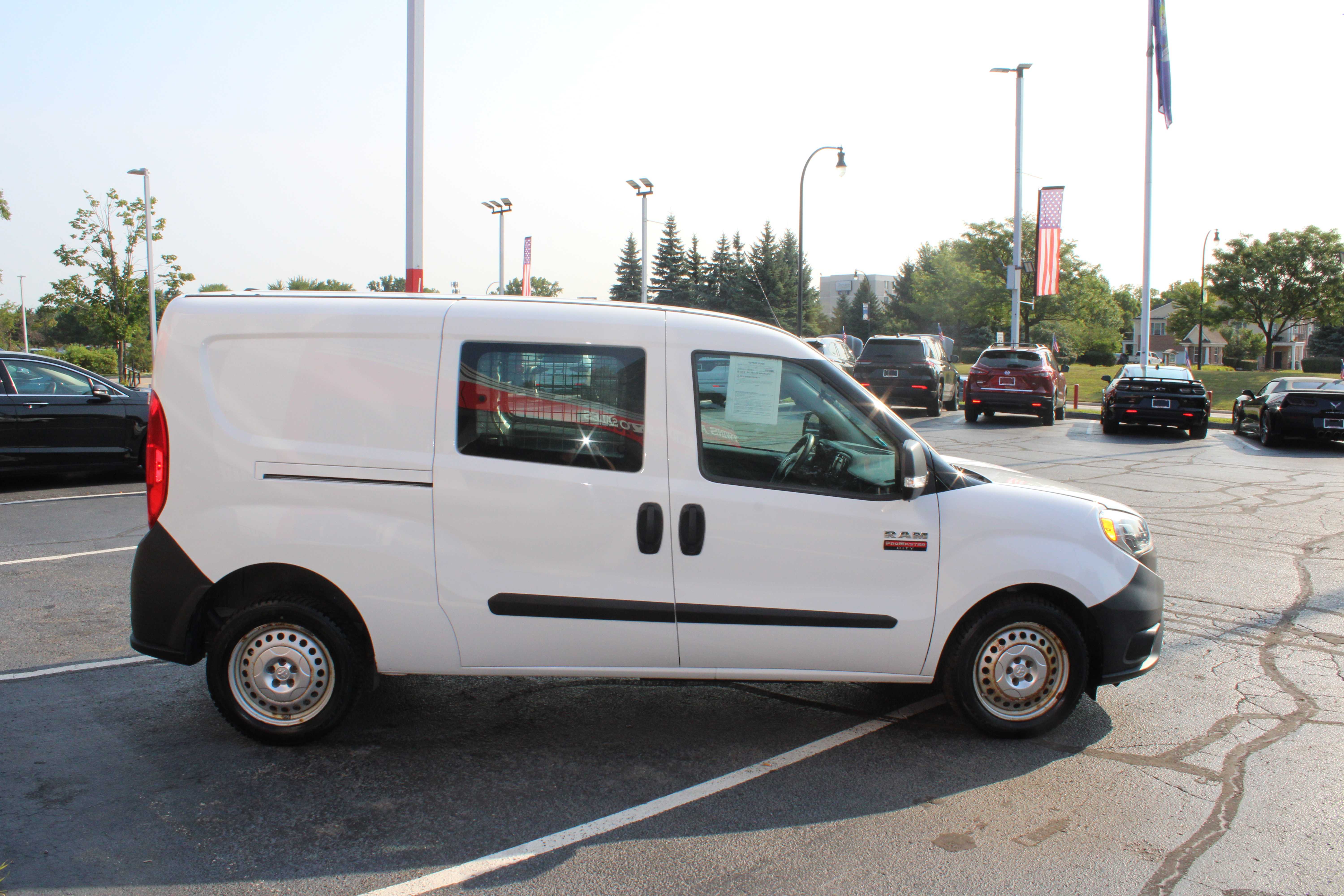 WHITE, 2020 RAM PROMASTER CITY Thumnail Image 5