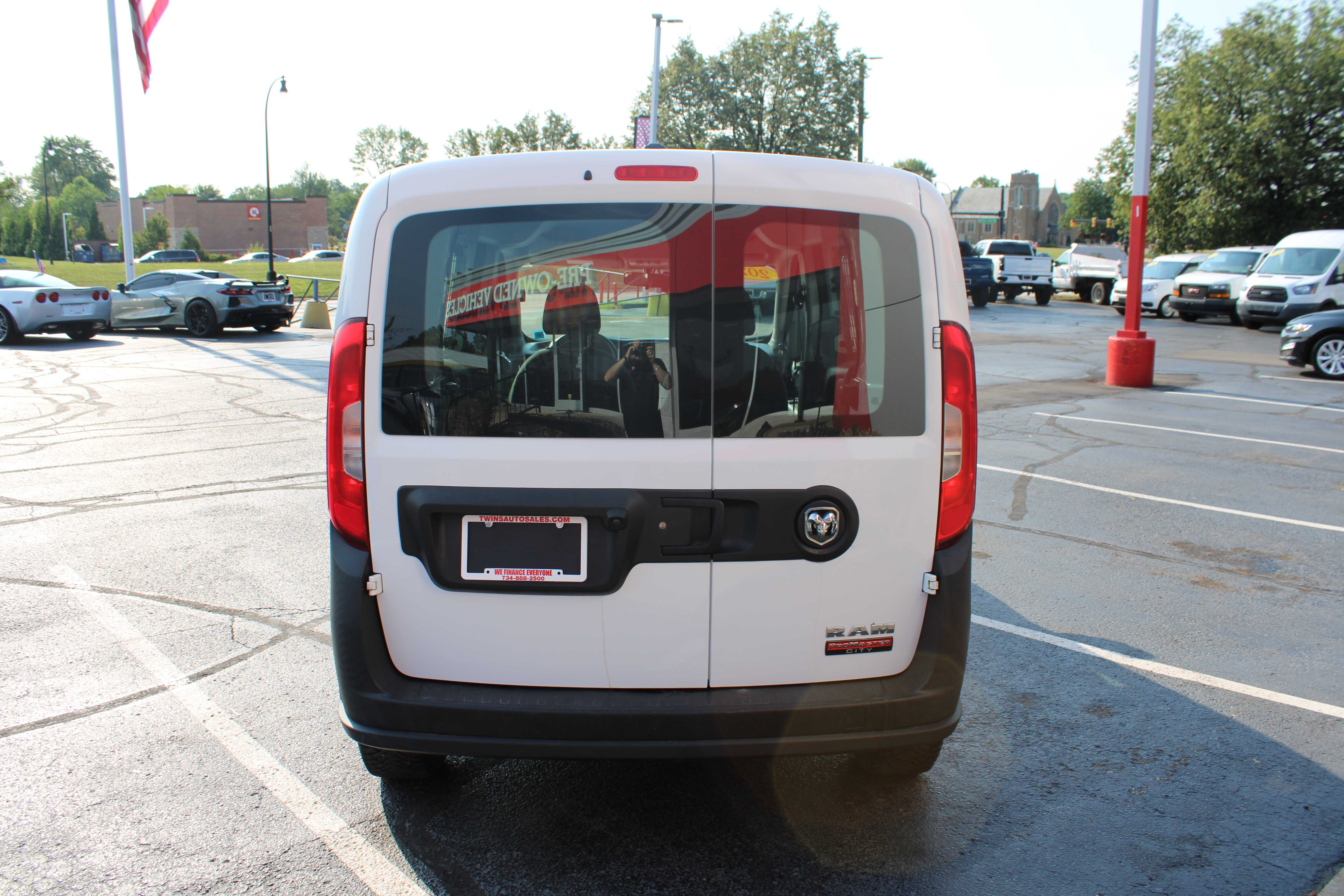 WHITE, 2020 RAM PROMASTER CITY Thumnail Image 7