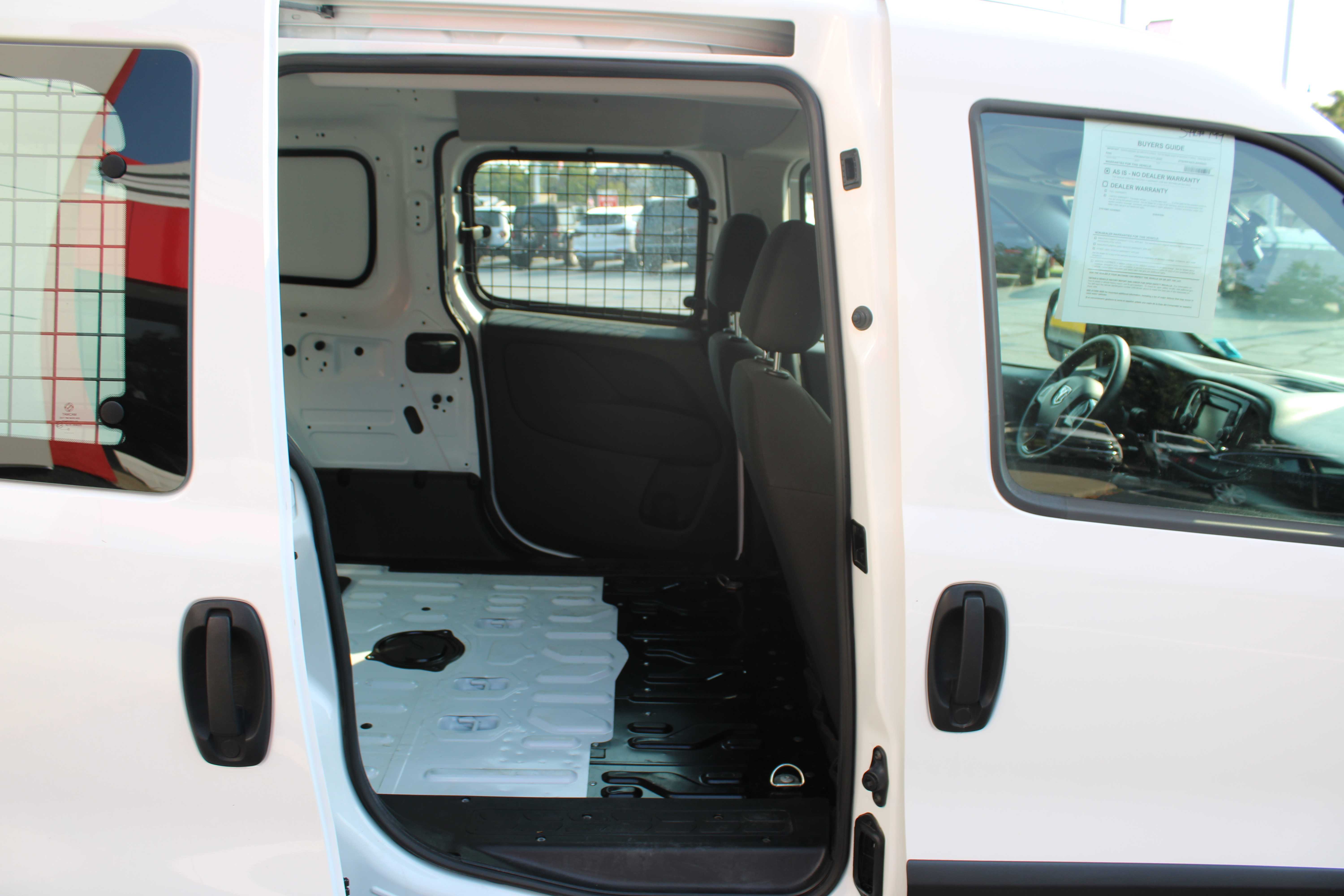 WHITE, 2020 RAM PROMASTER CITY Thumnail Image 23