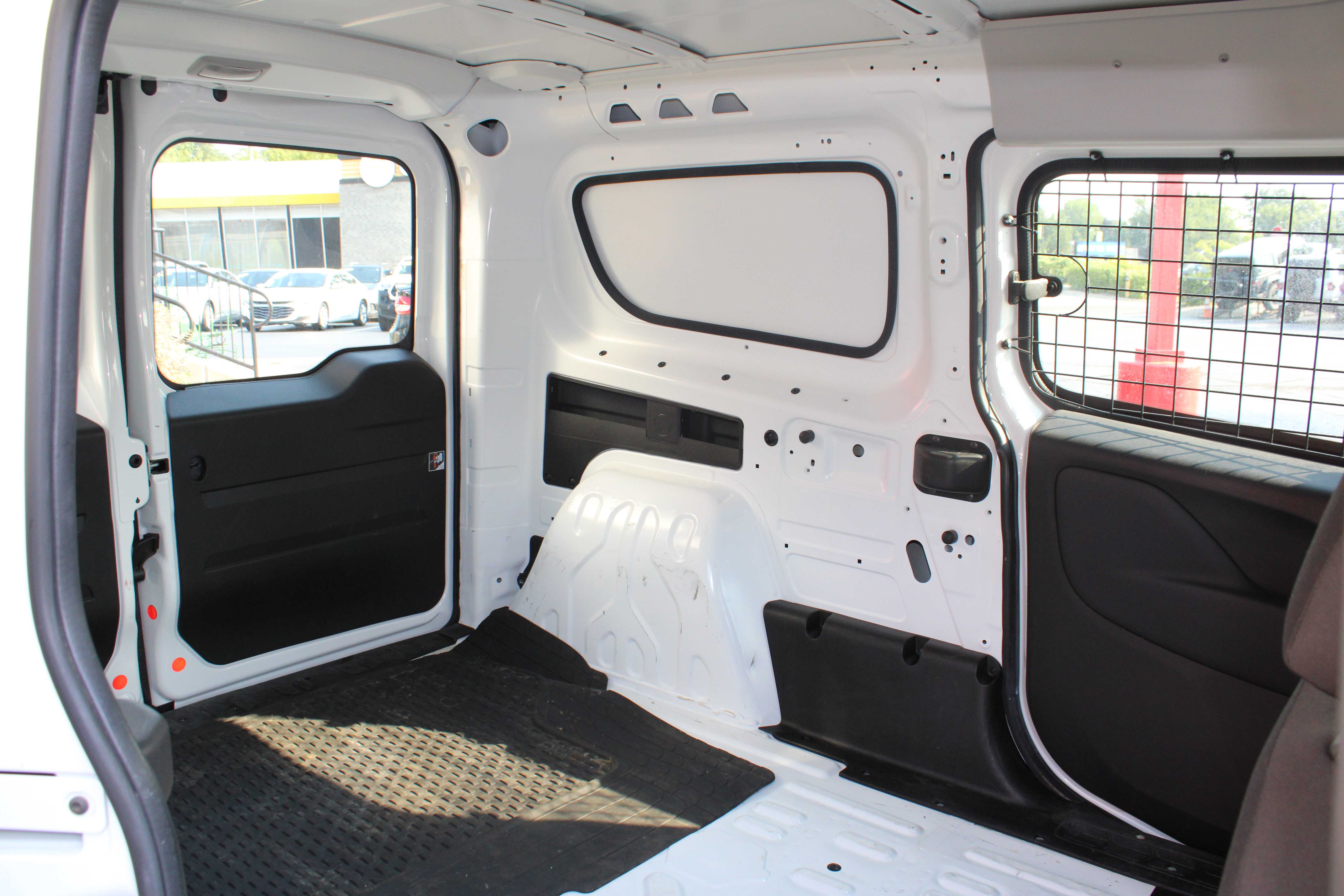 WHITE, 2020 RAM PROMASTER CITY Thumnail Image 24