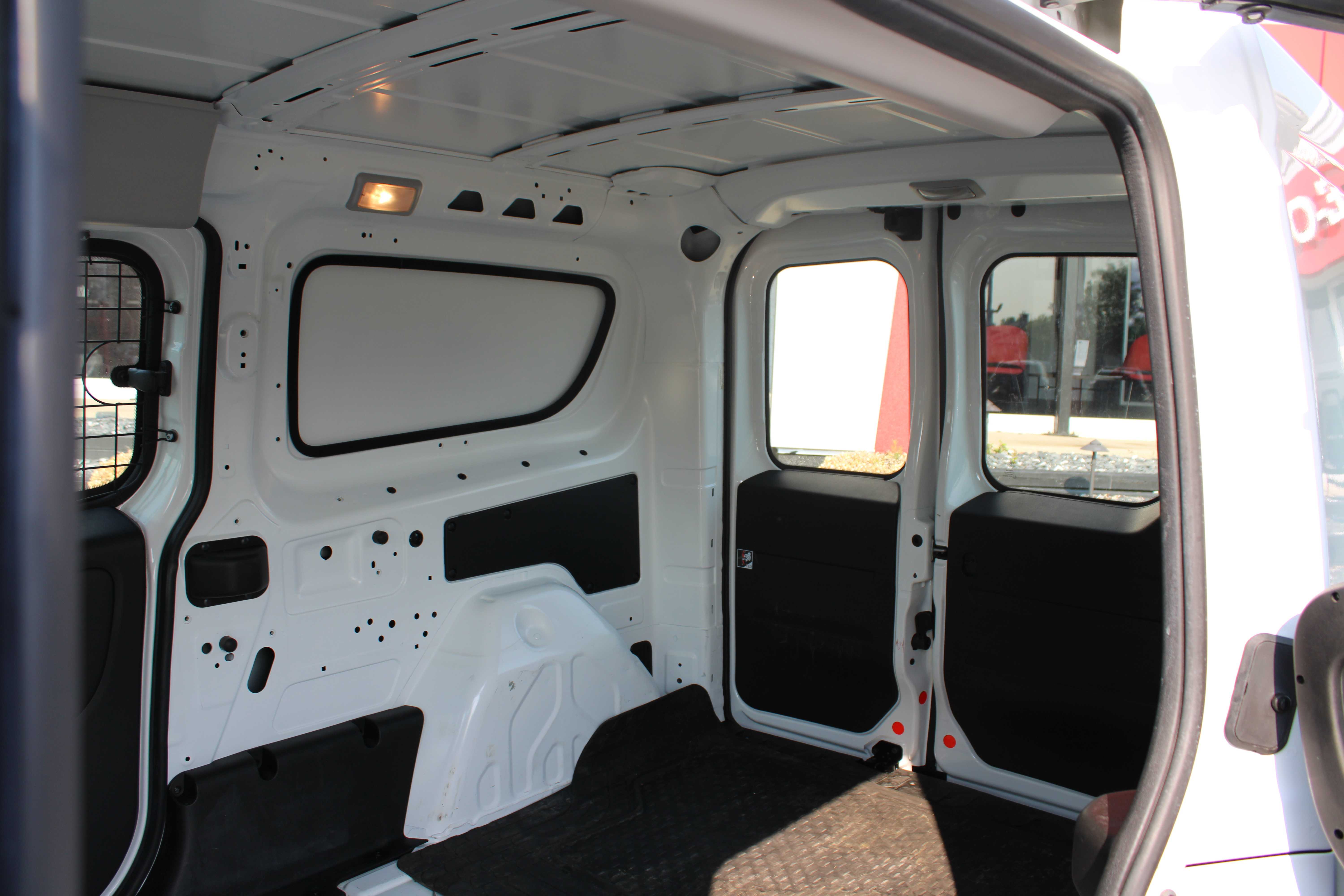 WHITE, 2020 RAM PROMASTER CITY Thumnail Image 25
