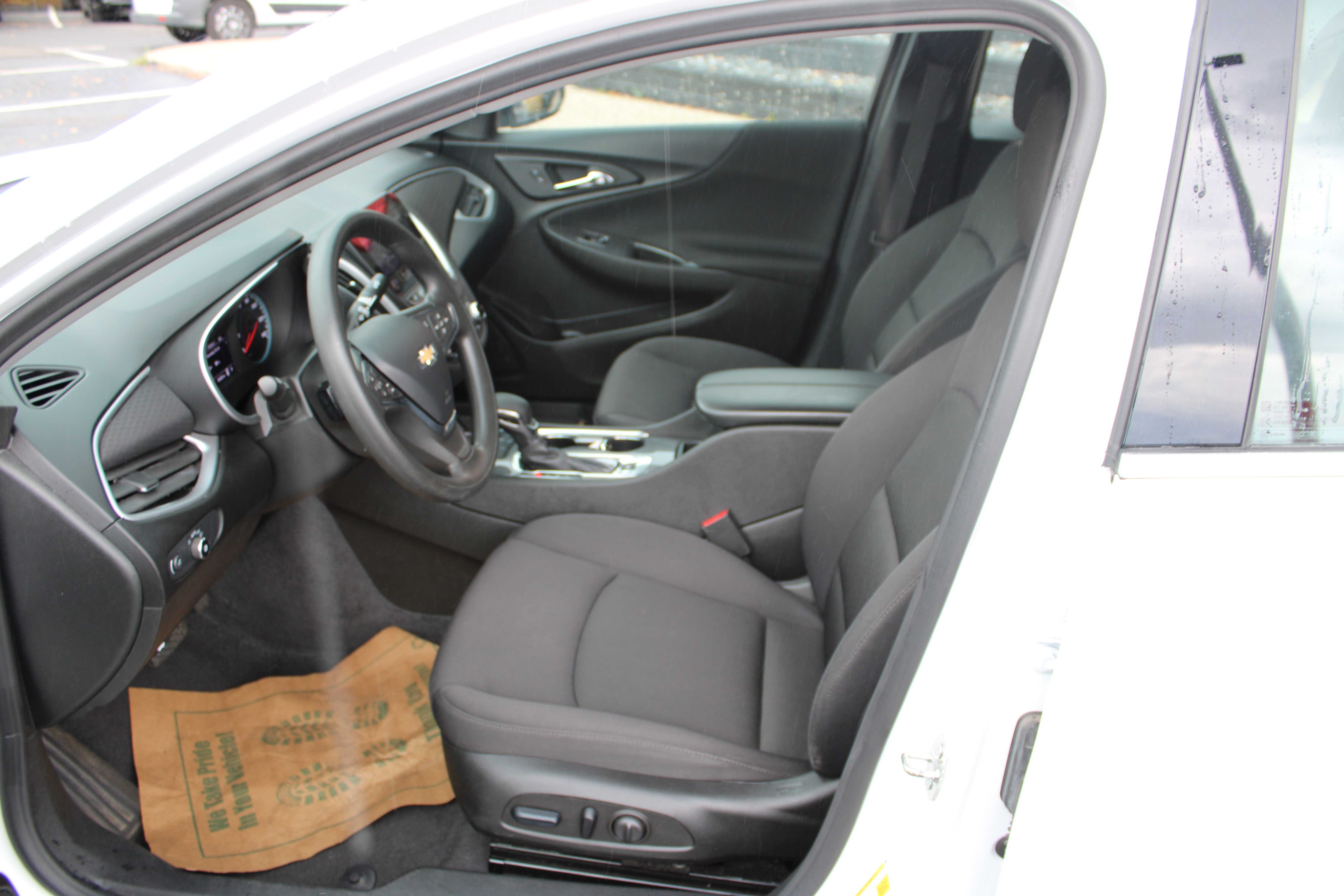 WHITE, 2023 CHEVROLET MALIBU Thumnail Image 10