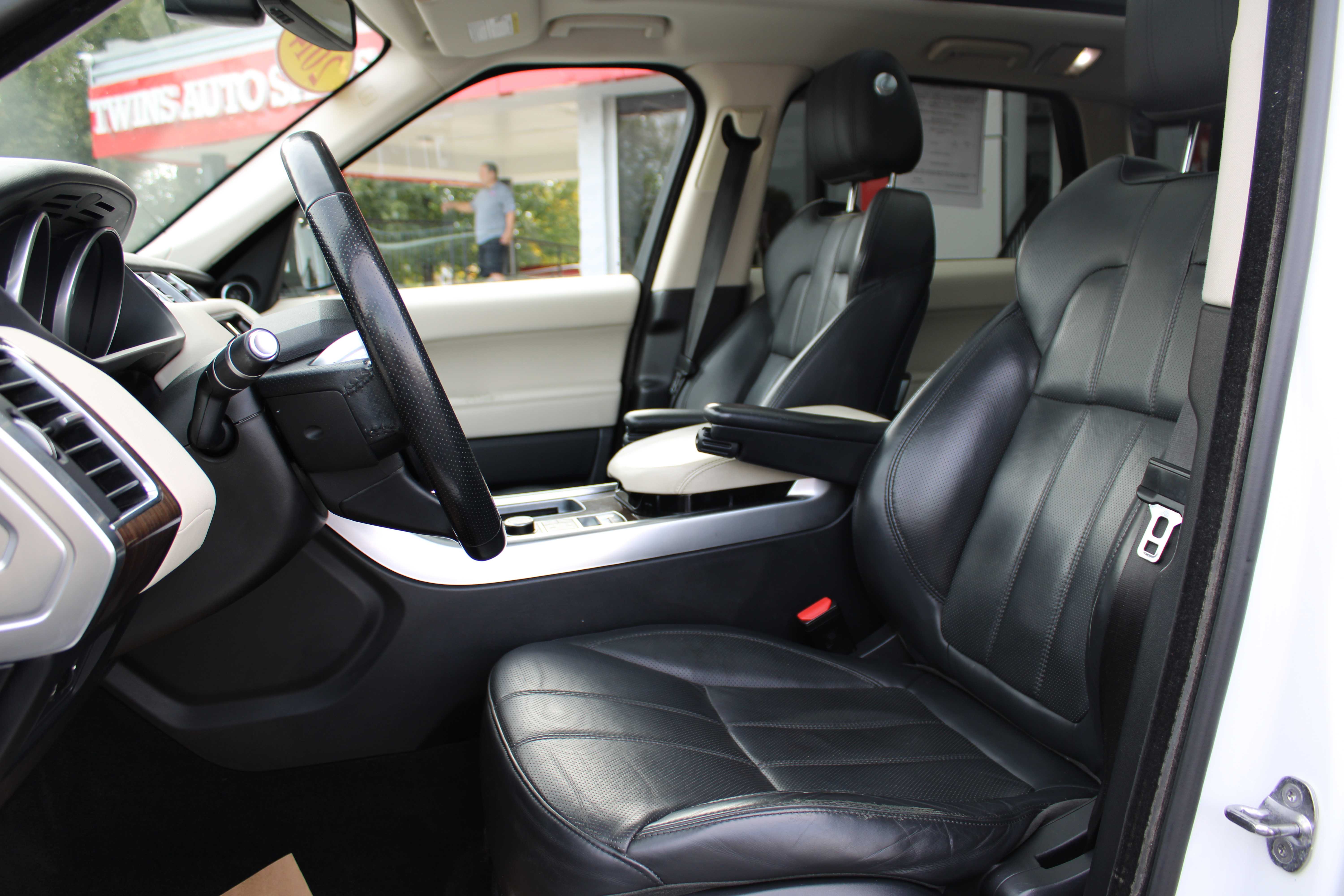 WHITE, 2014 LAND ROVER RANGE ROVER SPORT Thumnail Image 9