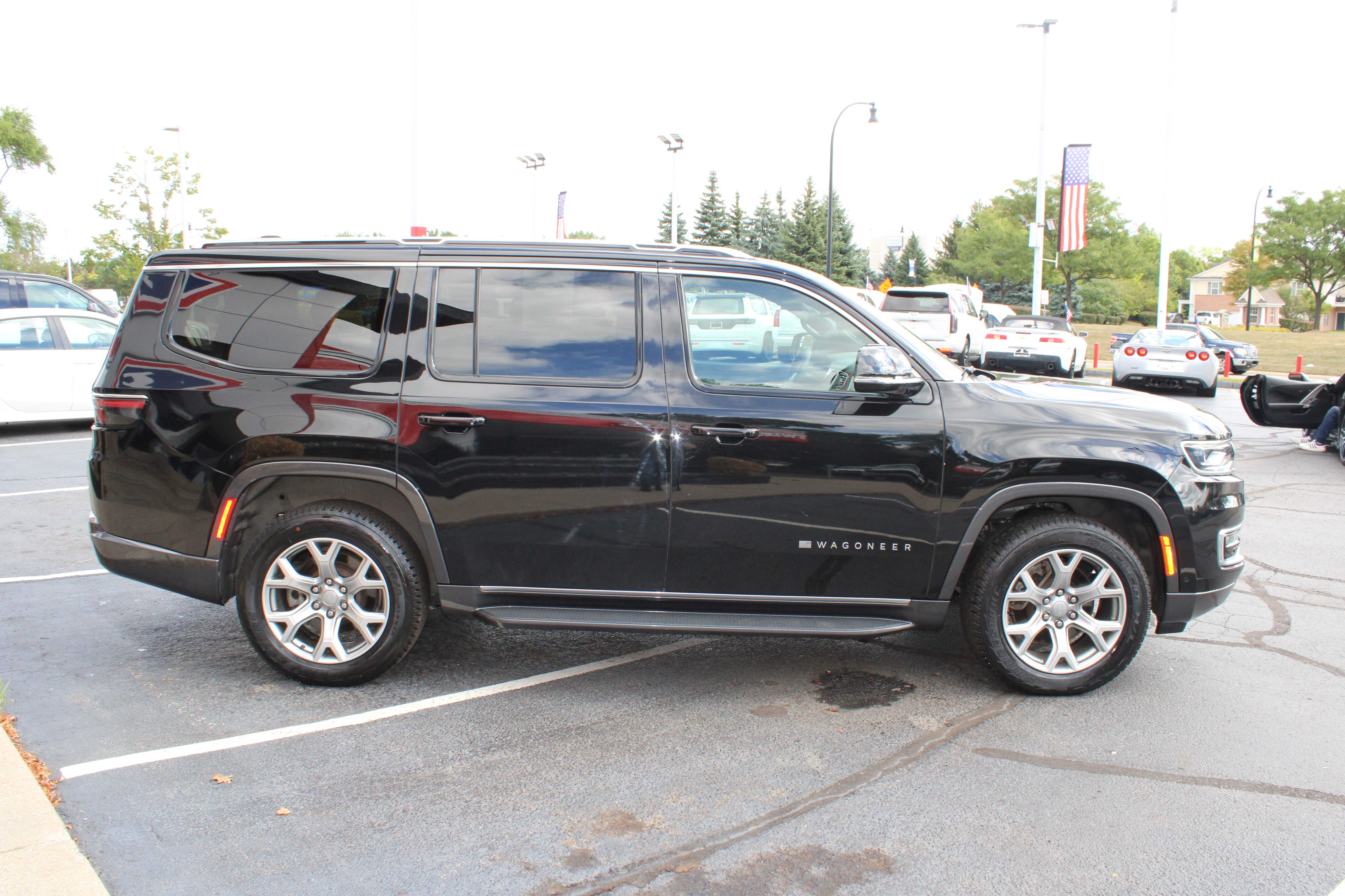 BLACK, 2022 JEEP WAGONEER Thumnail Image 5