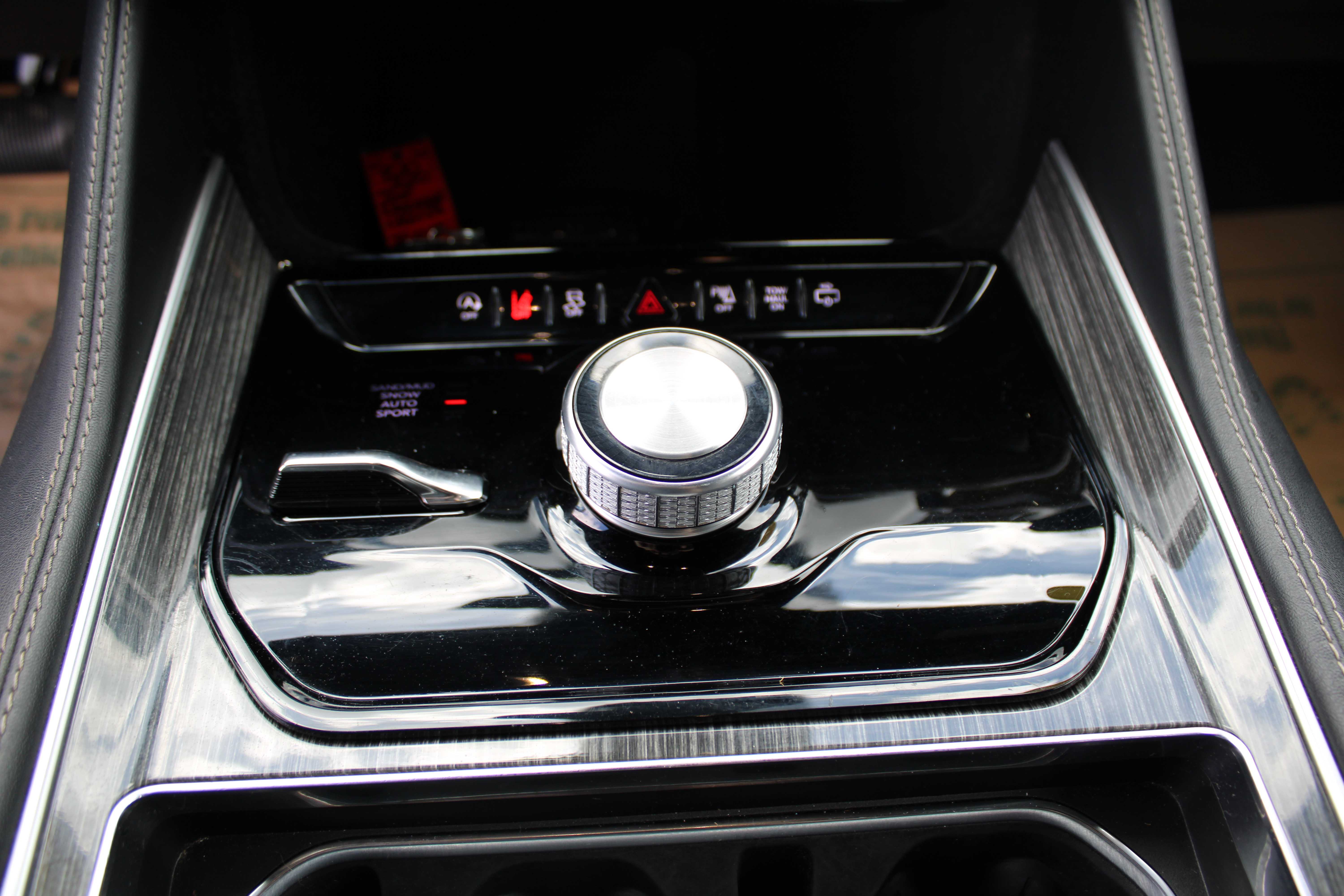 BLACK, 2022 JEEP WAGONEER Thumnail Image 17