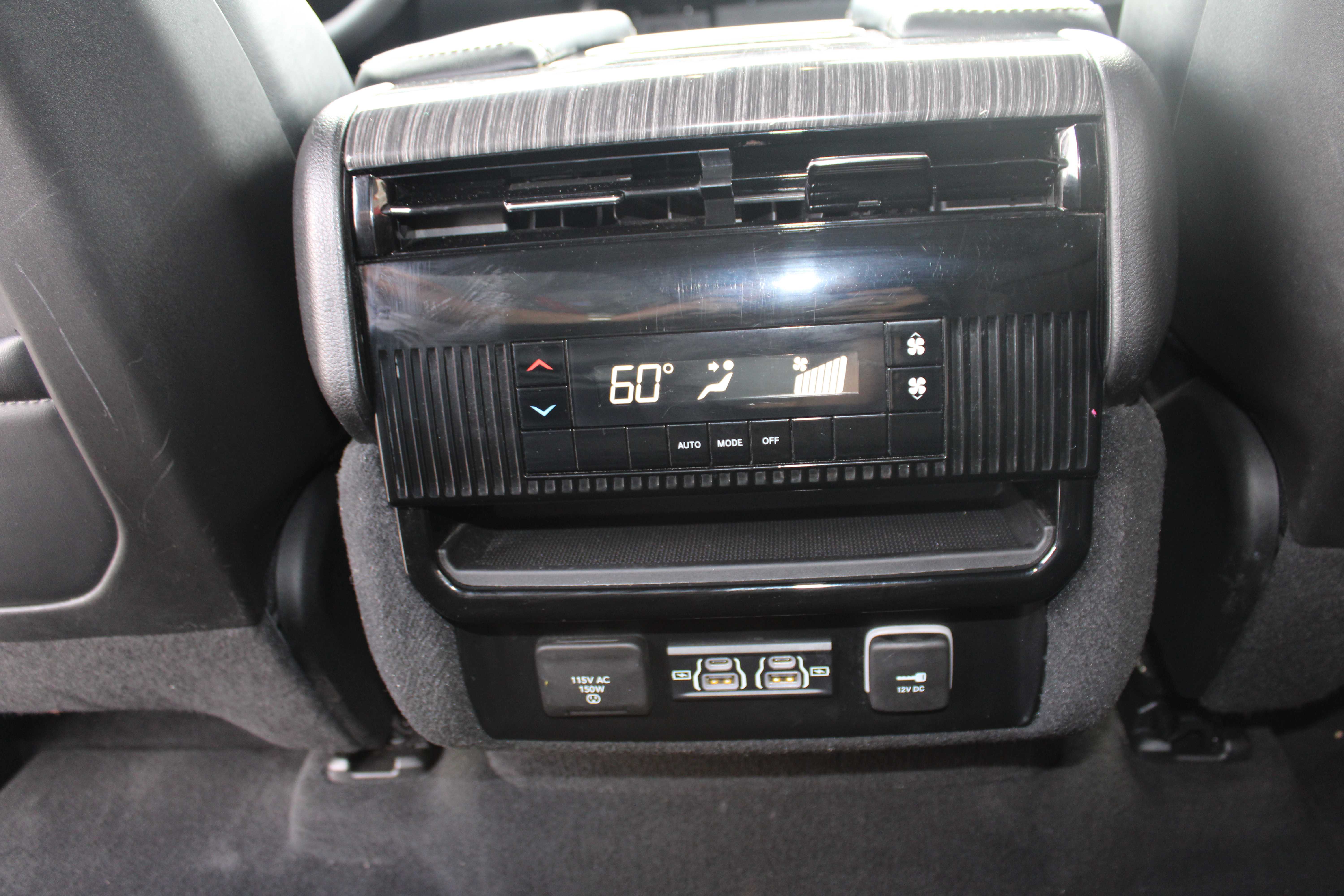 BLACK, 2022 JEEP WAGONEER Thumnail Image 25