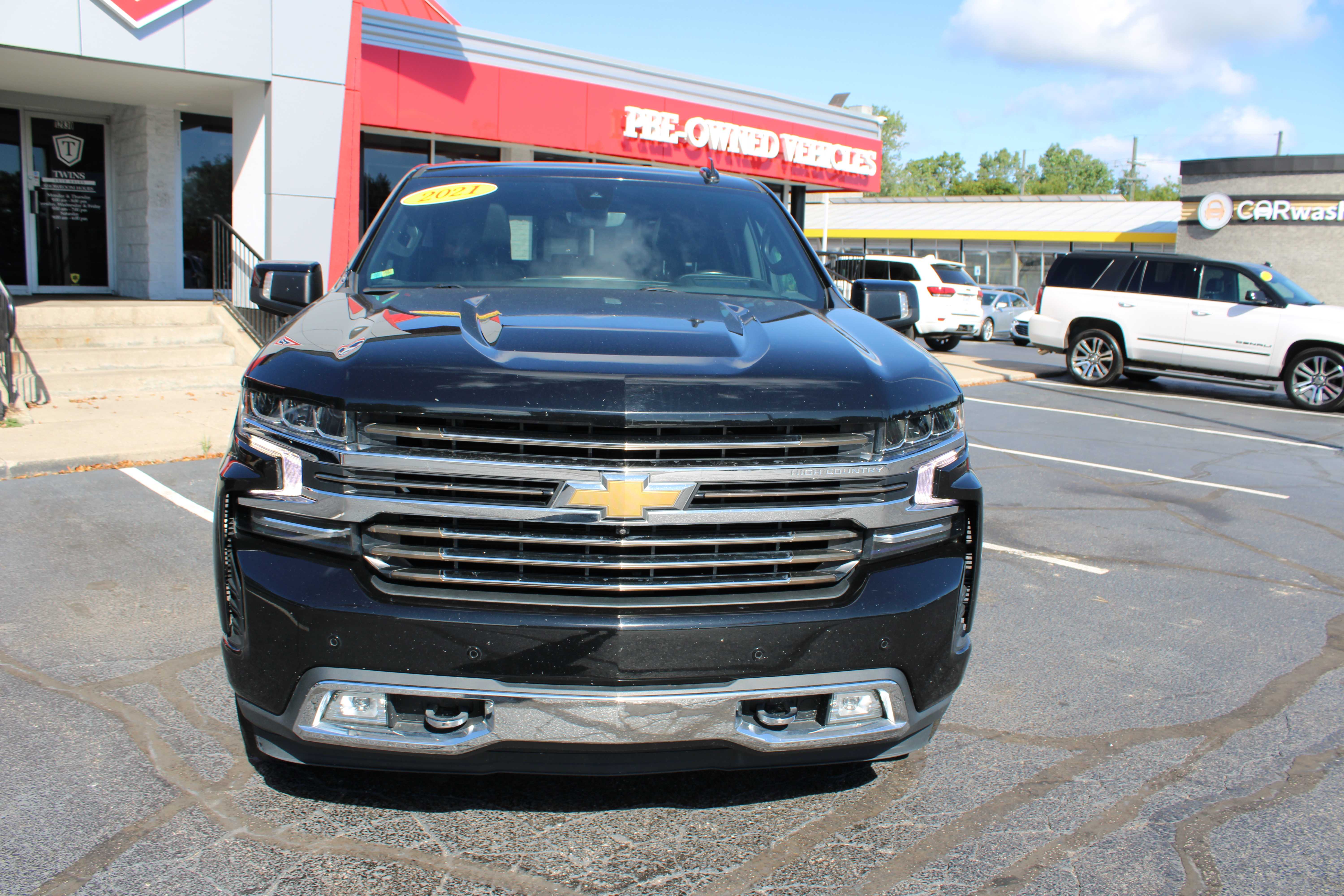 BLACK, 2021 CHEVROLET SILVERADO 1500 CREW CAB Thumnail Image 3