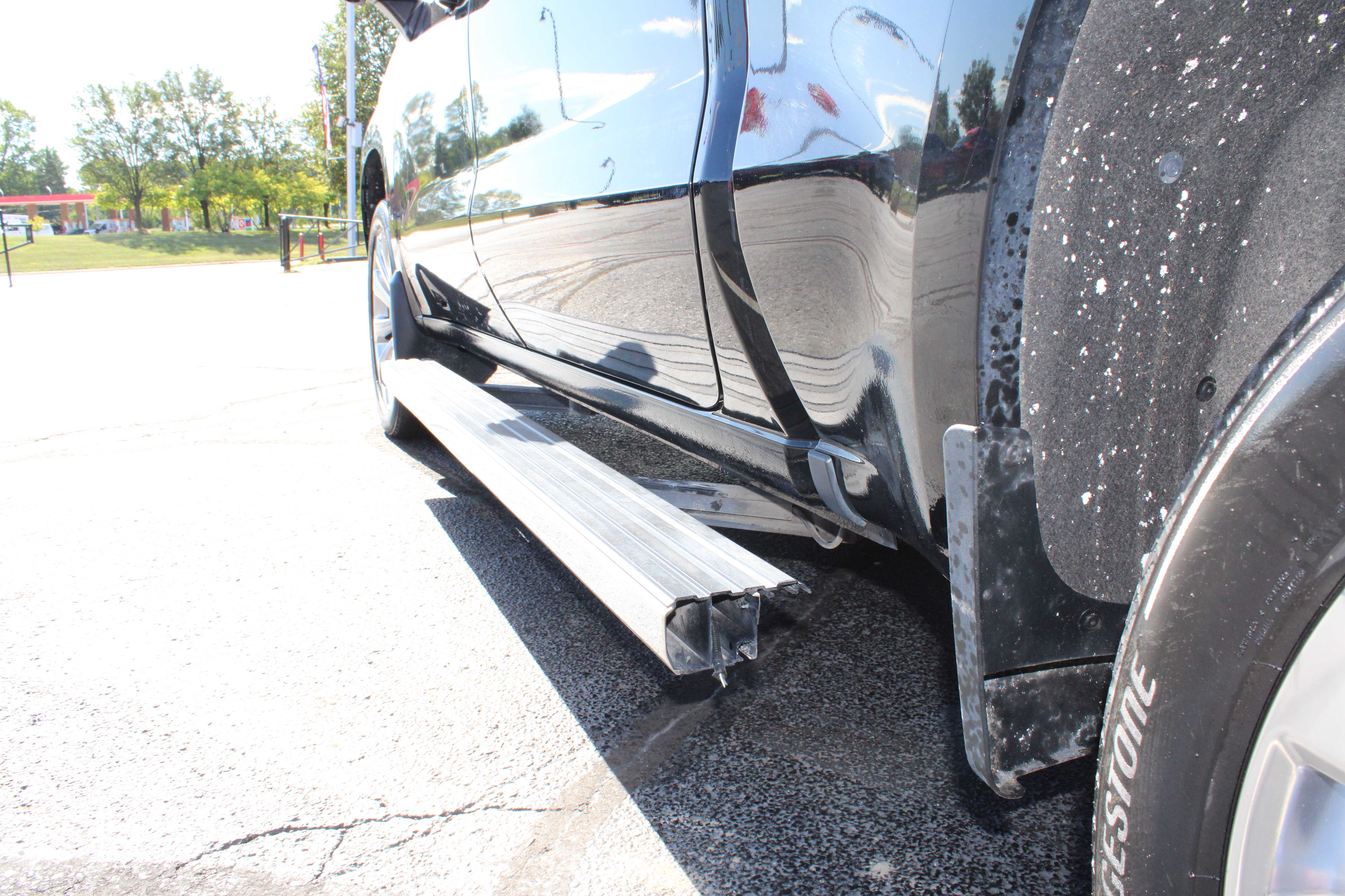 BLACK, 2021 CHEVROLET SILVERADO 1500 CREW CAB Thumnail Image 10