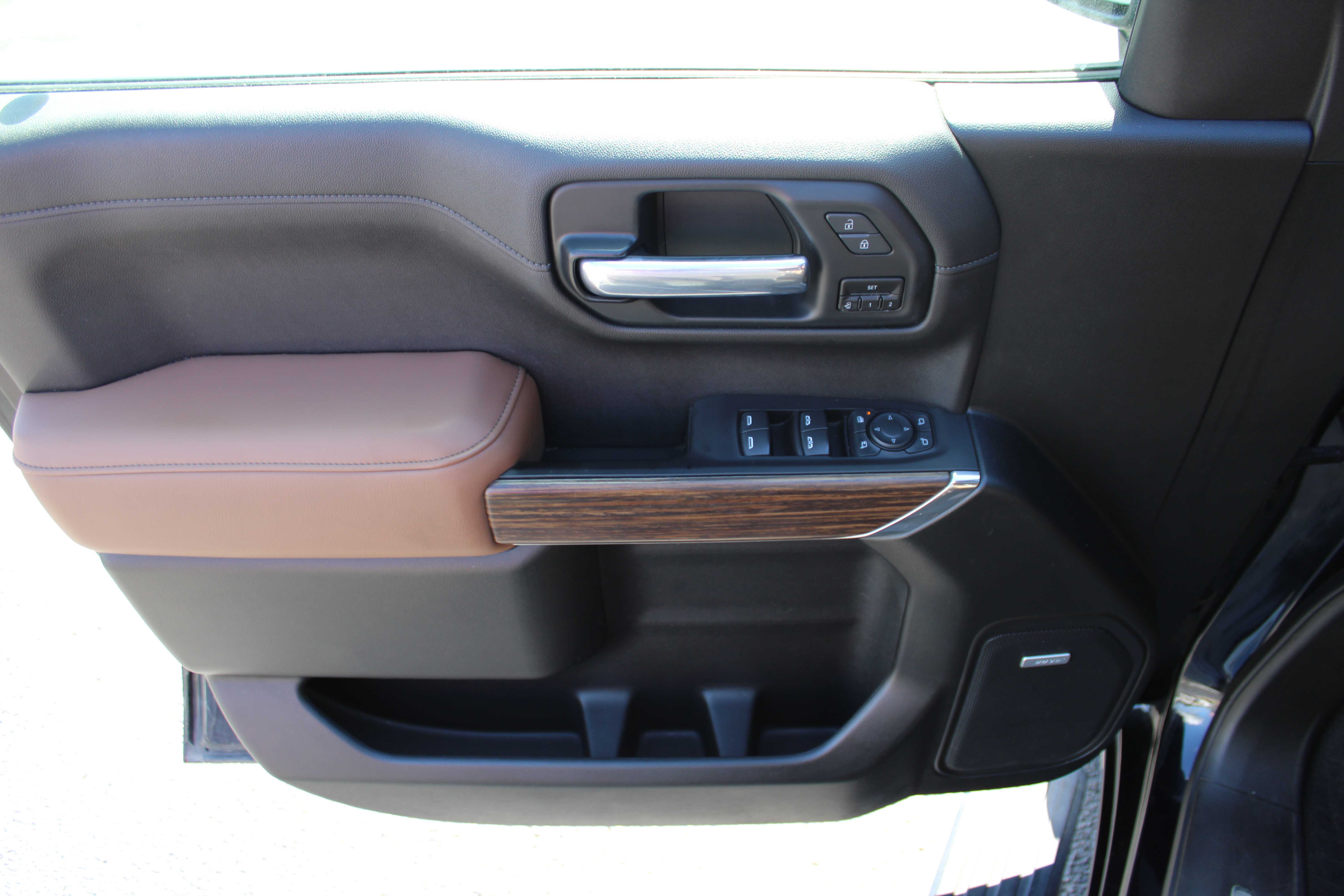 BLACK, 2021 CHEVROLET SILVERADO 1500 CREW CAB Thumnail Image 11