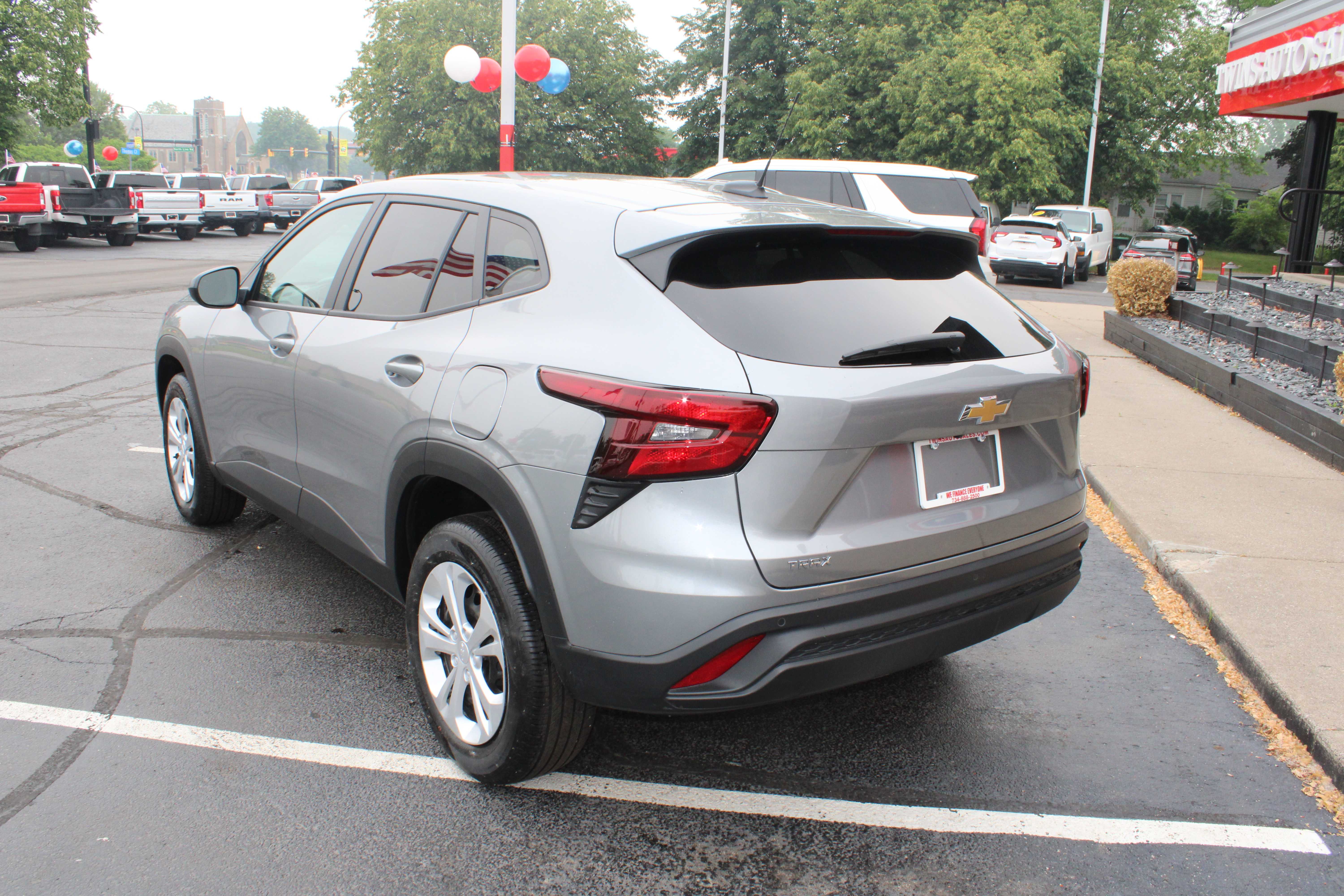 GREY, 2025 CHEVROLET TRAX Thumnail Image 8