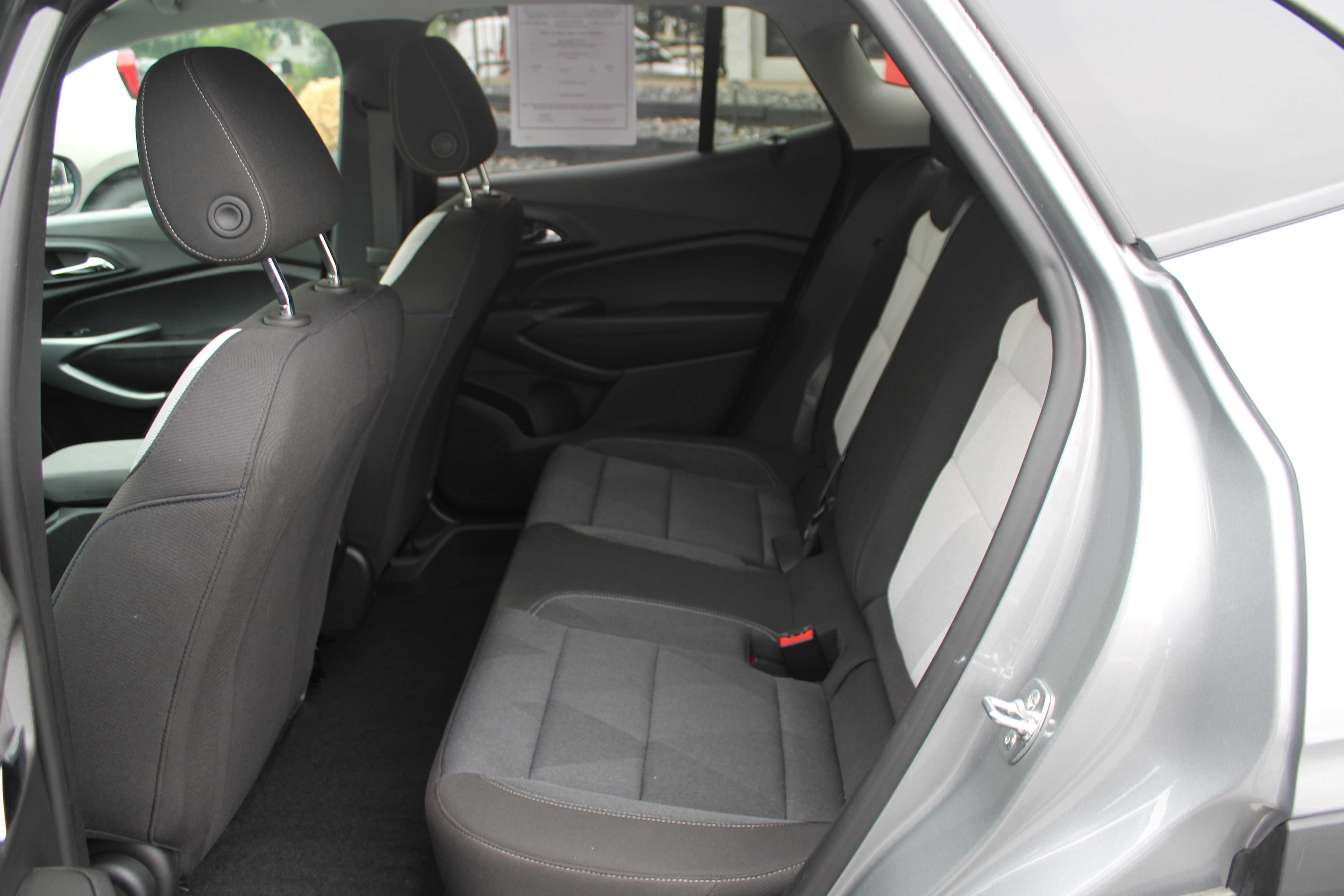 GREY, 2025 CHEVROLET TRAX Thumnail Image 16