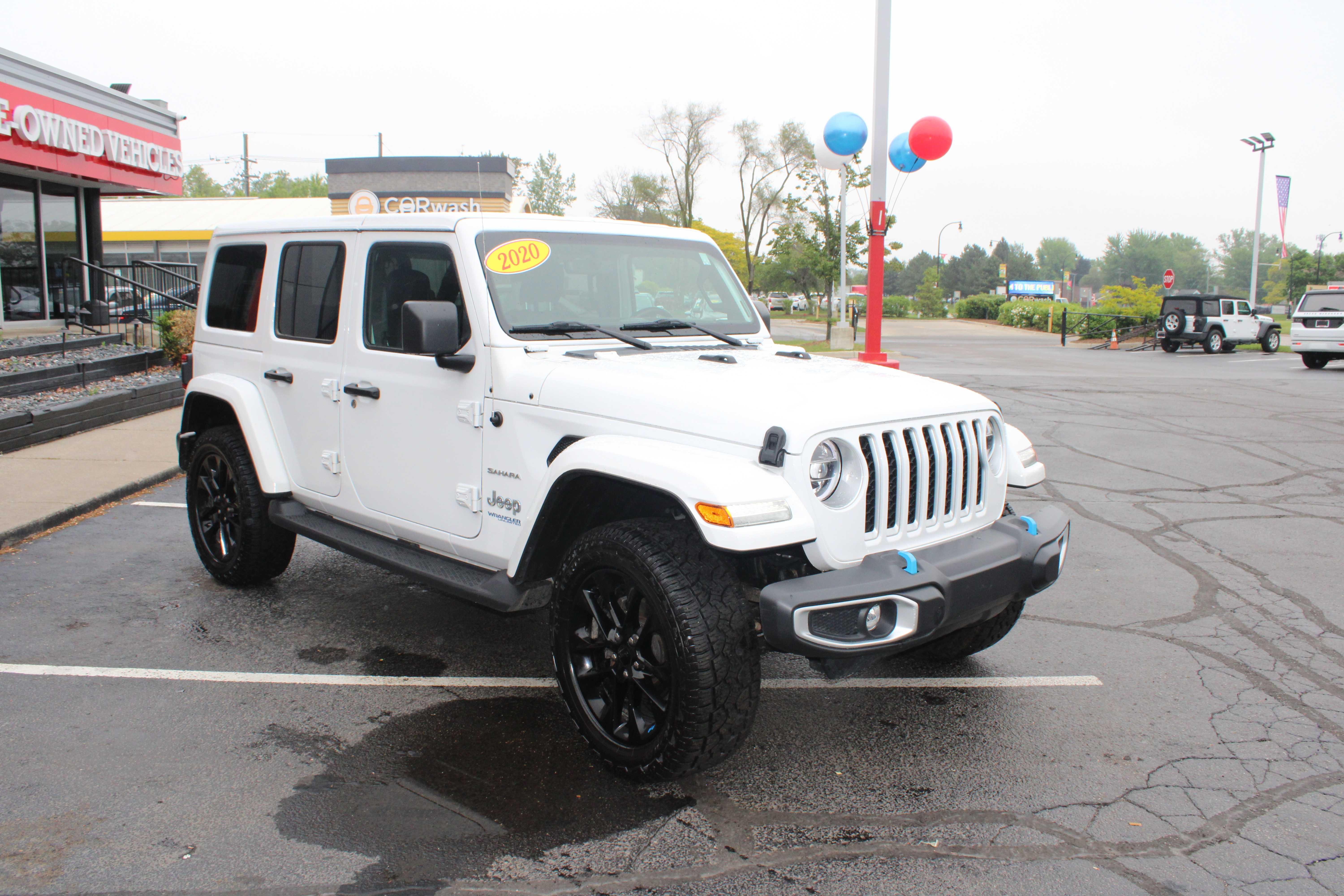 WHITE, 2022 JEEP WRANGLER UNLIMITED 4XE Thumnail Image 4