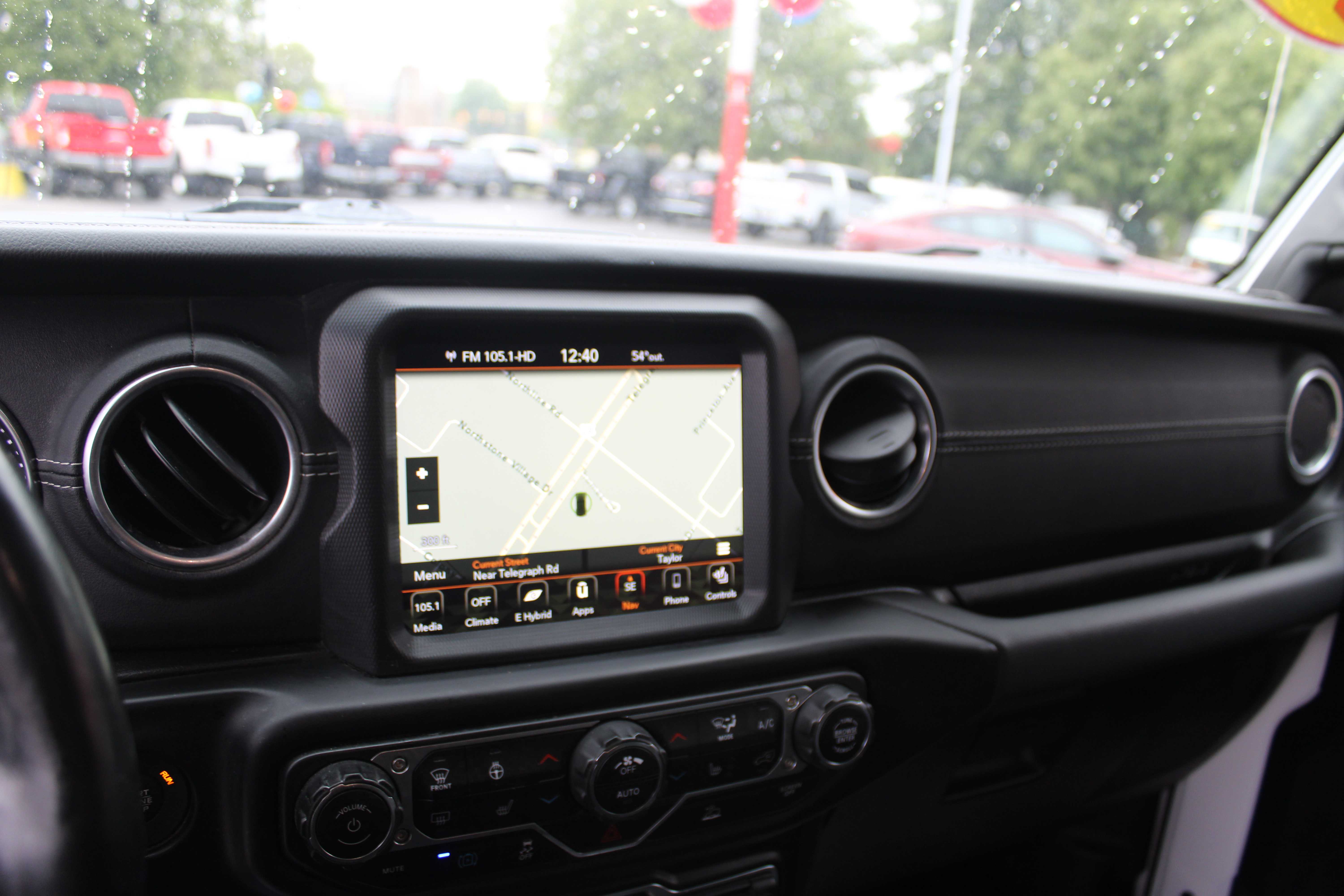 WHITE, 2022 JEEP WRANGLER UNLIMITED 4XE Thumnail Image 15