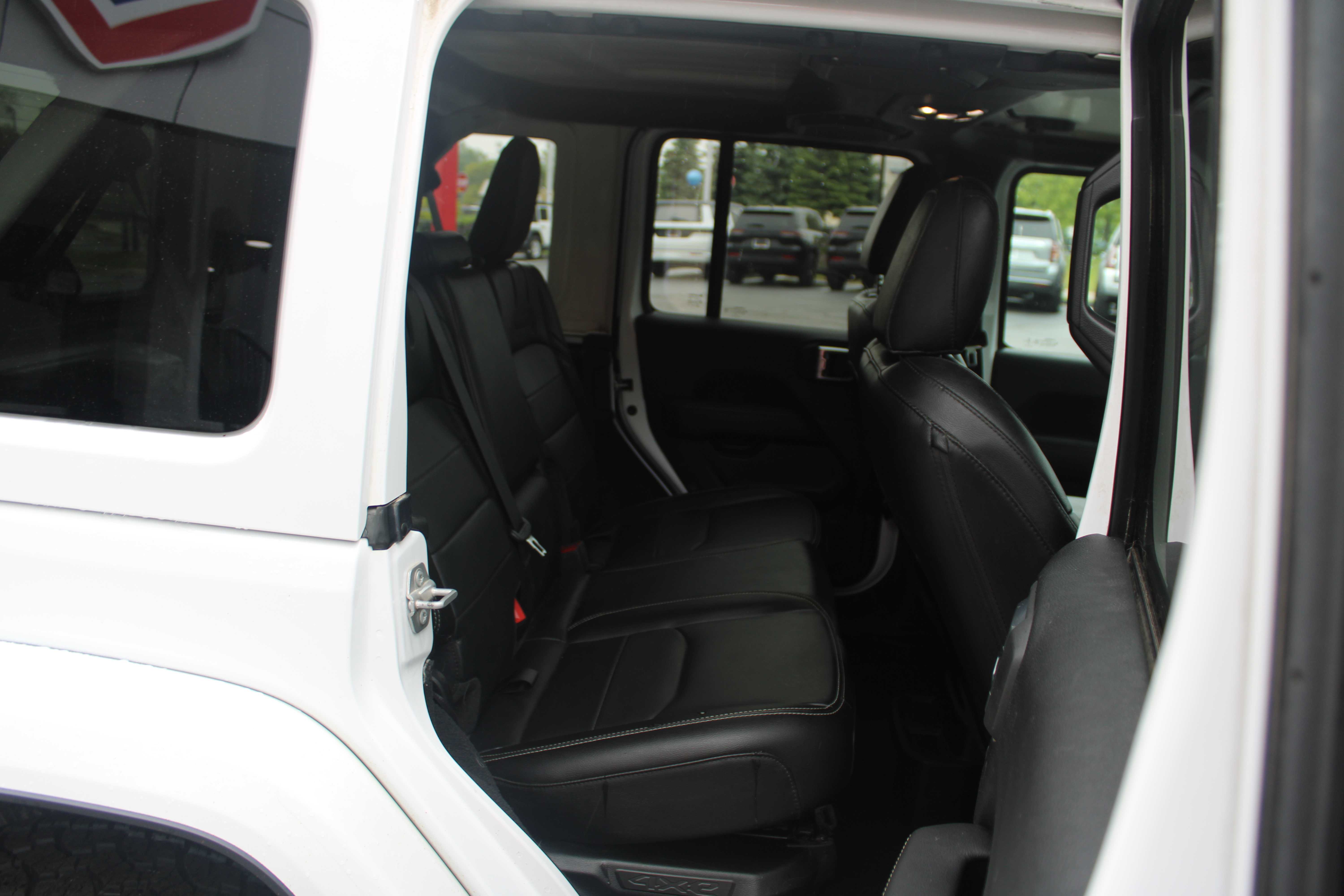 WHITE, 2022 JEEP WRANGLER UNLIMITED 4XE Thumnail Image 22