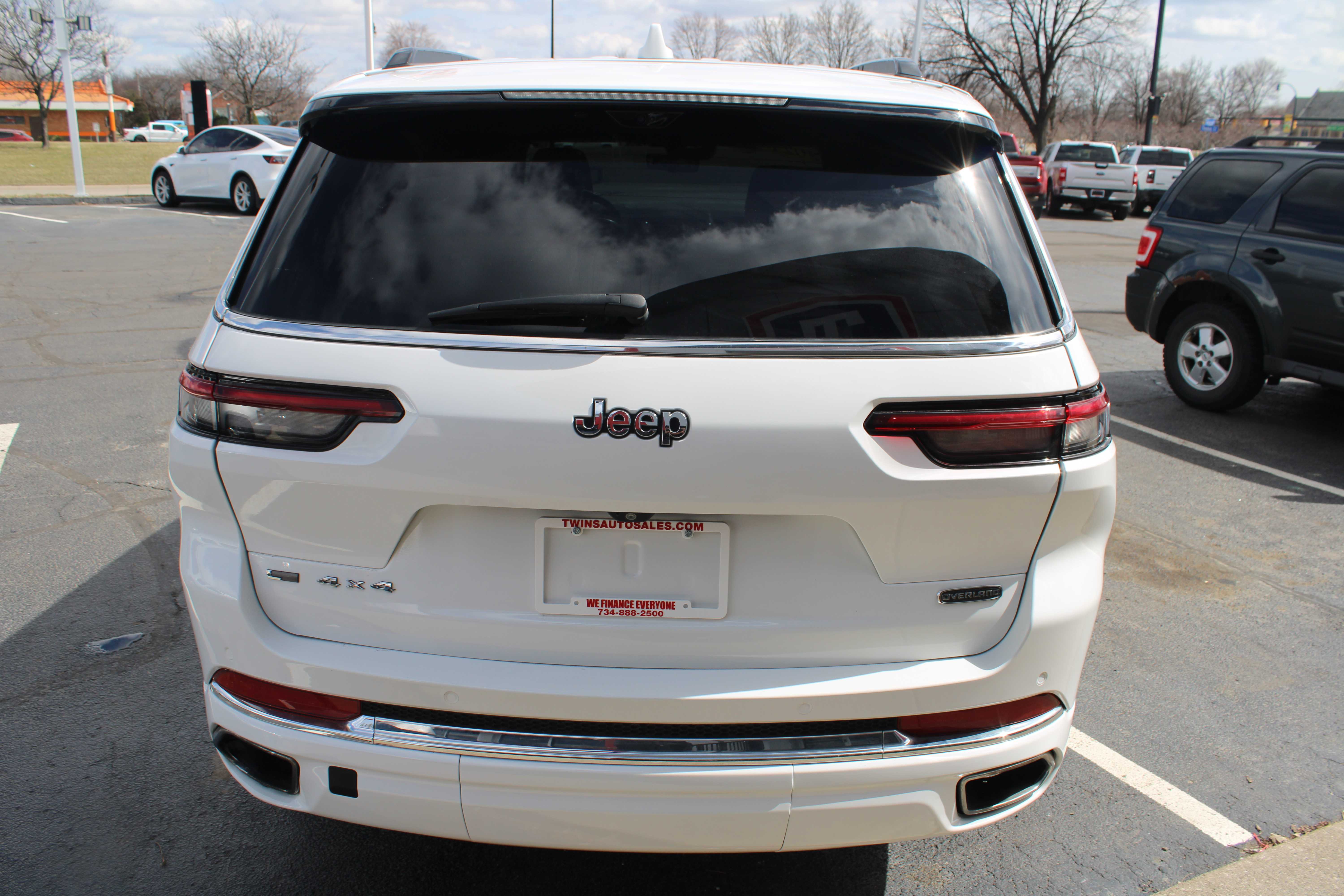 WHITE, 2021 JEEP GRAND CHEROKEE L Thumnail Image 5