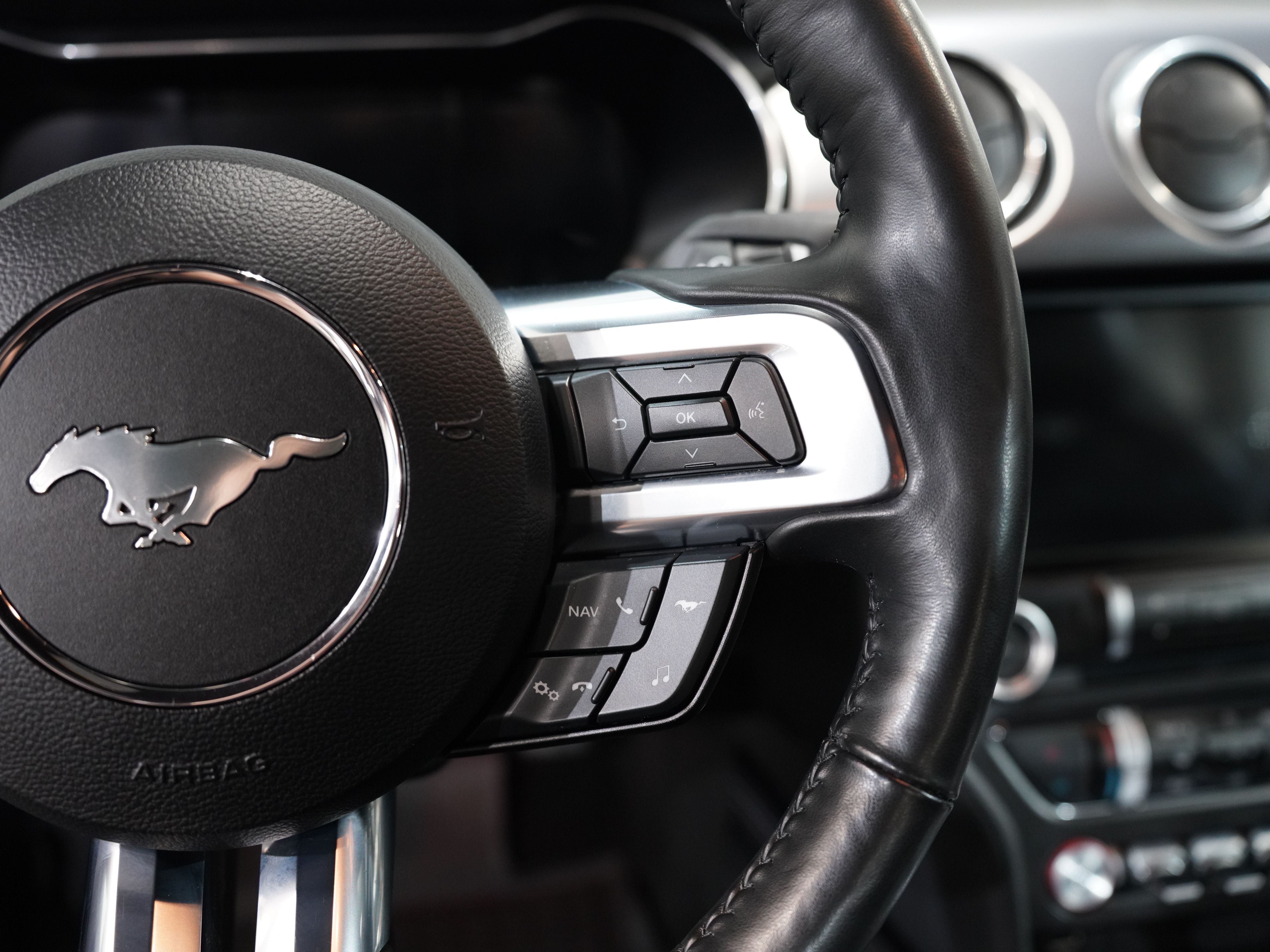 BLACK, 2021 FORD MUSTANG Thumnail Image 38