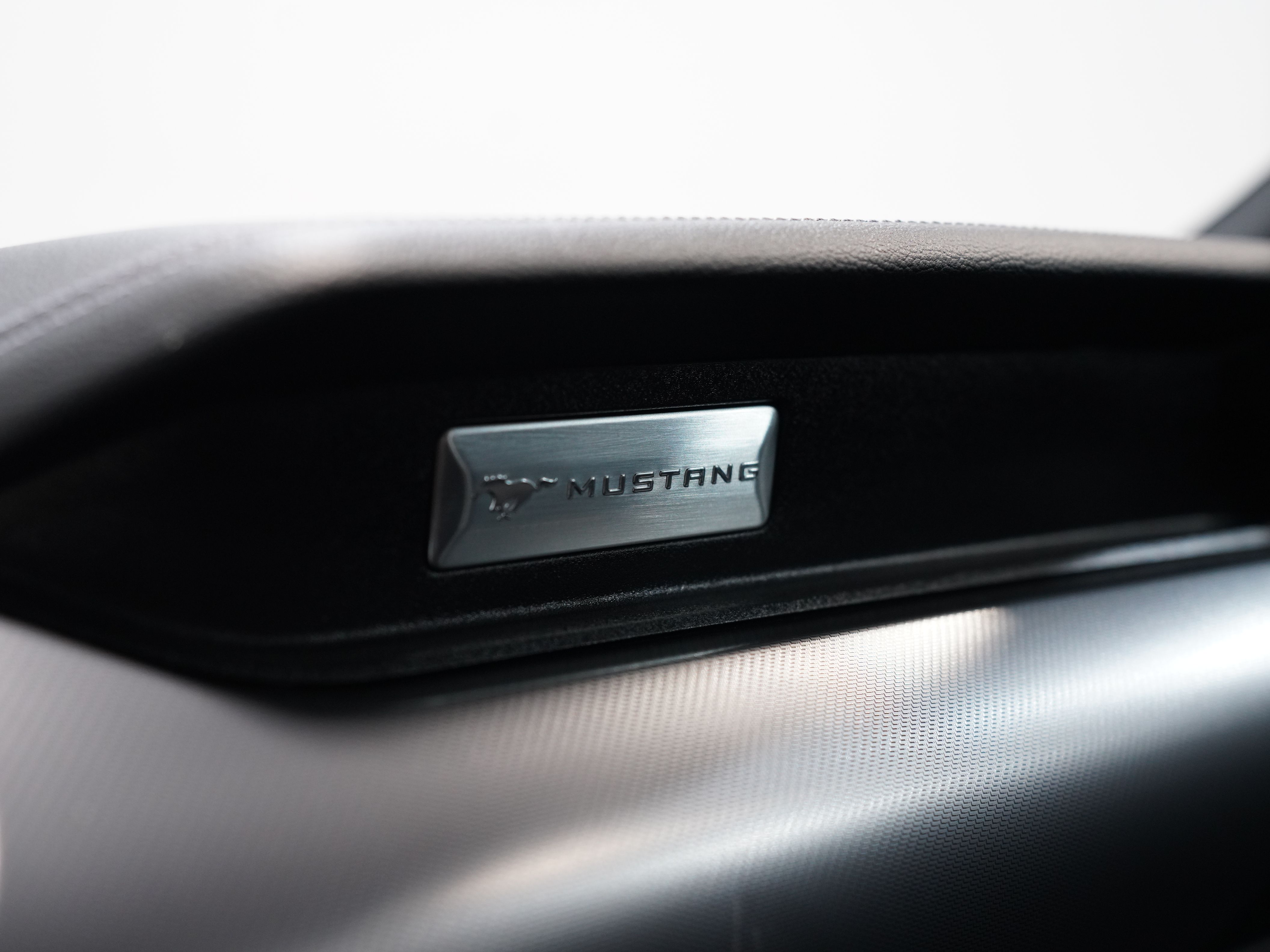 BLACK, 2021 FORD MUSTANG Thumnail Image 43