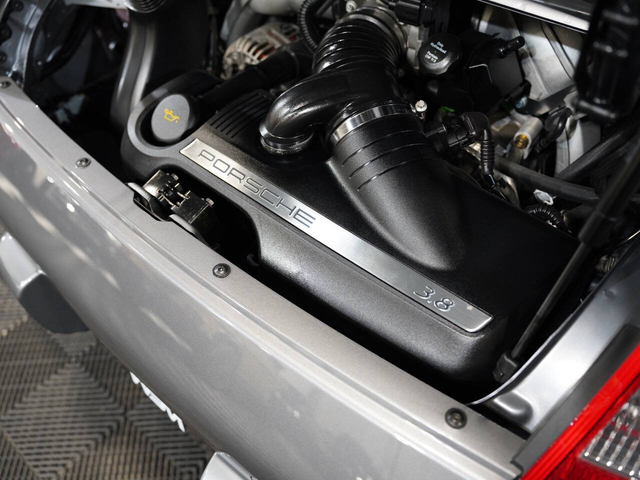 SEAL GREY METALLIC, 2006 PORSCHE 911 Thumnail Image 45