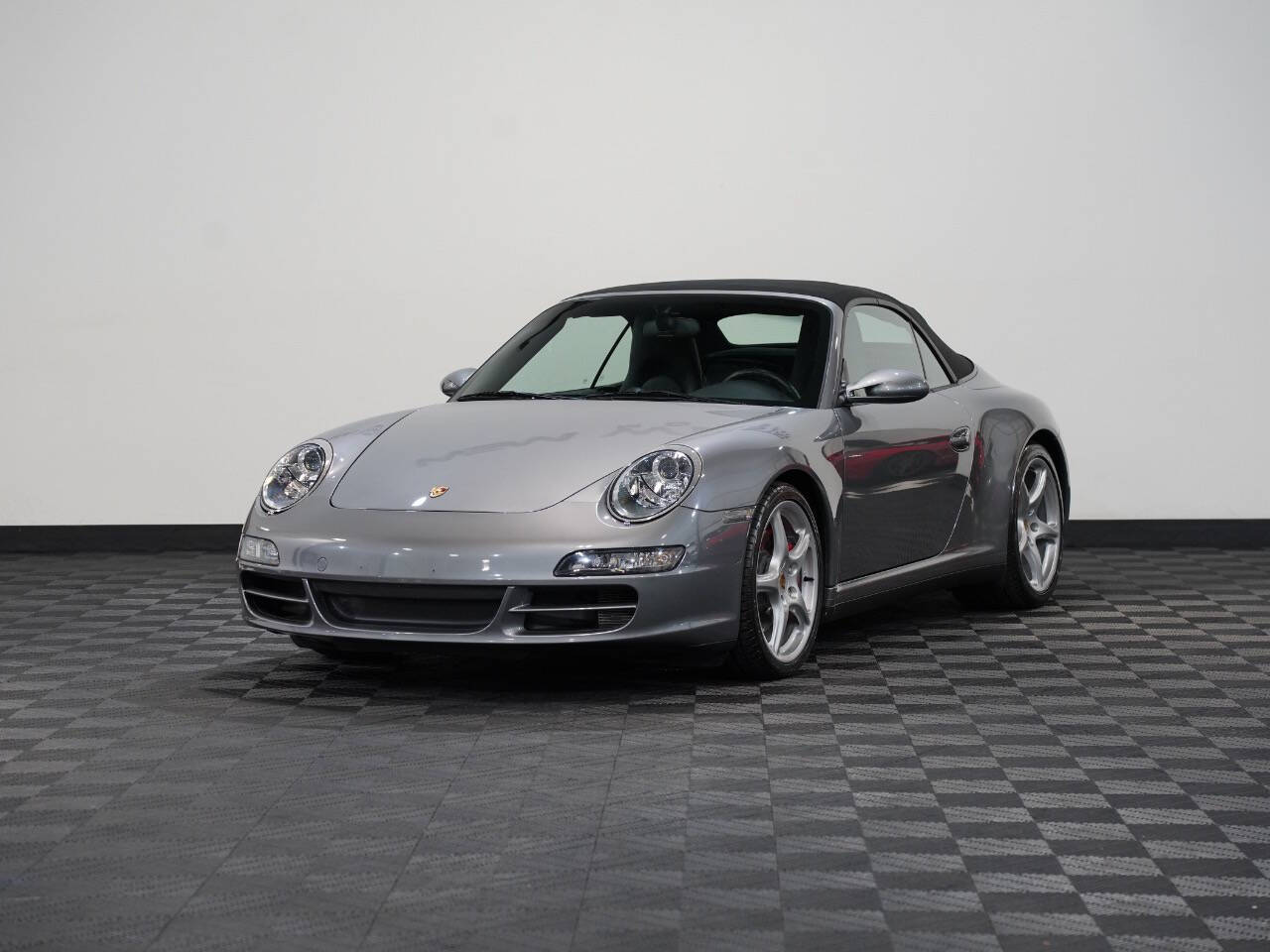 SEAL GREY METALLIC, 2006 PORSCHE 911 Thumnail Image 4