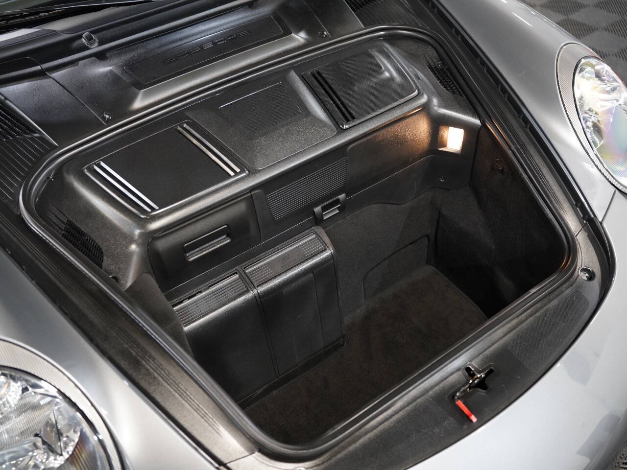 SEAL GREY METALLIC, 2006 PORSCHE 911 Thumnail Image 39