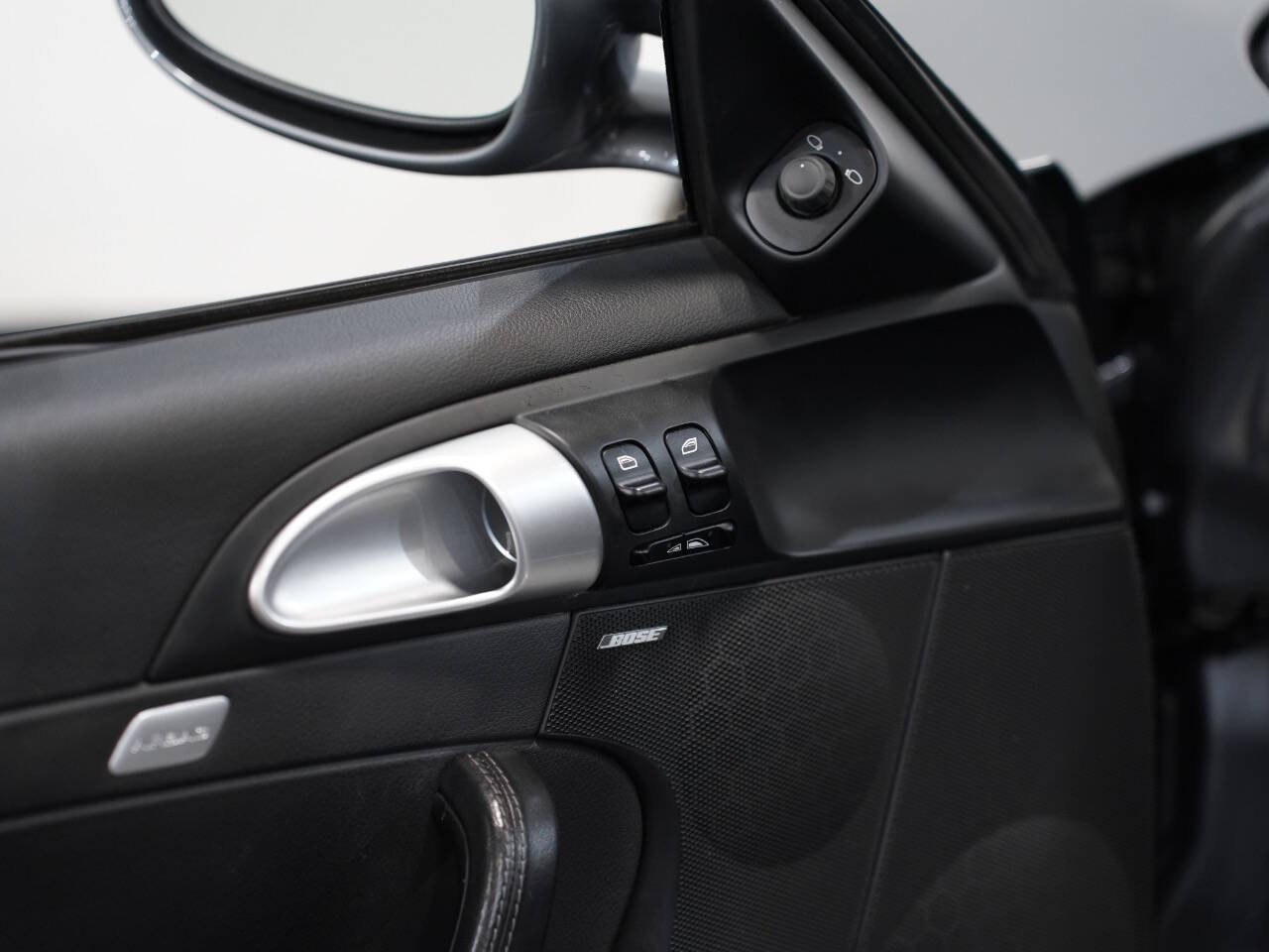 SEAL GREY METALLIC, 2006 PORSCHE 911 Thumnail Image 22
