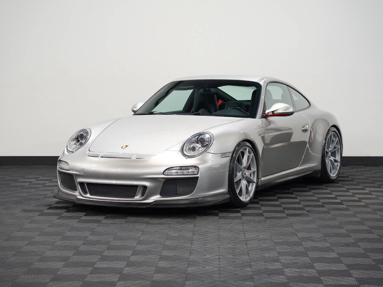 PLATINUM SILVER METALLIC, 2012 PORSCHE 911 Thumnail Image 3