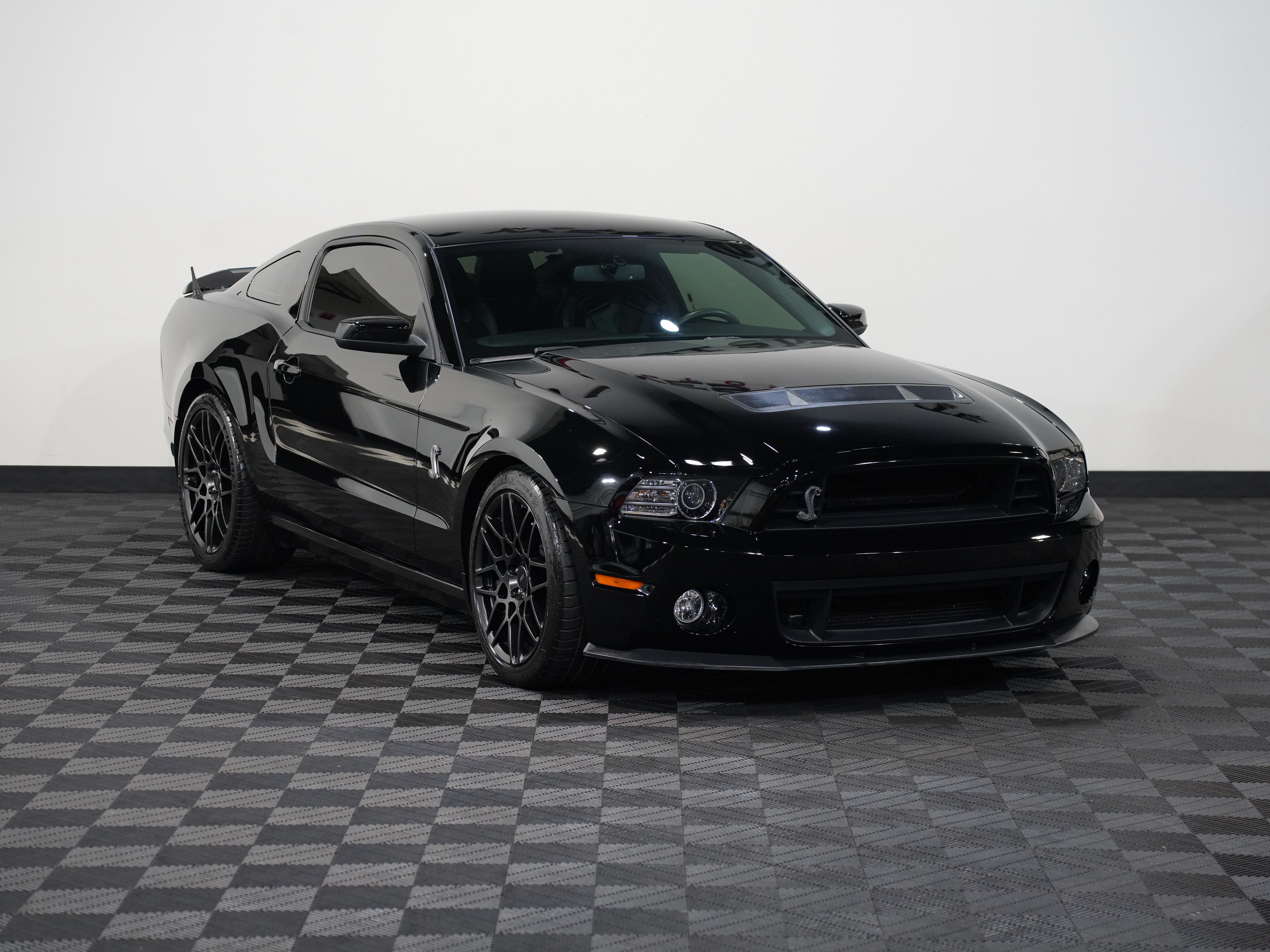 BLACK, 2013 FORD MUSTANG Thumnail Image 5
