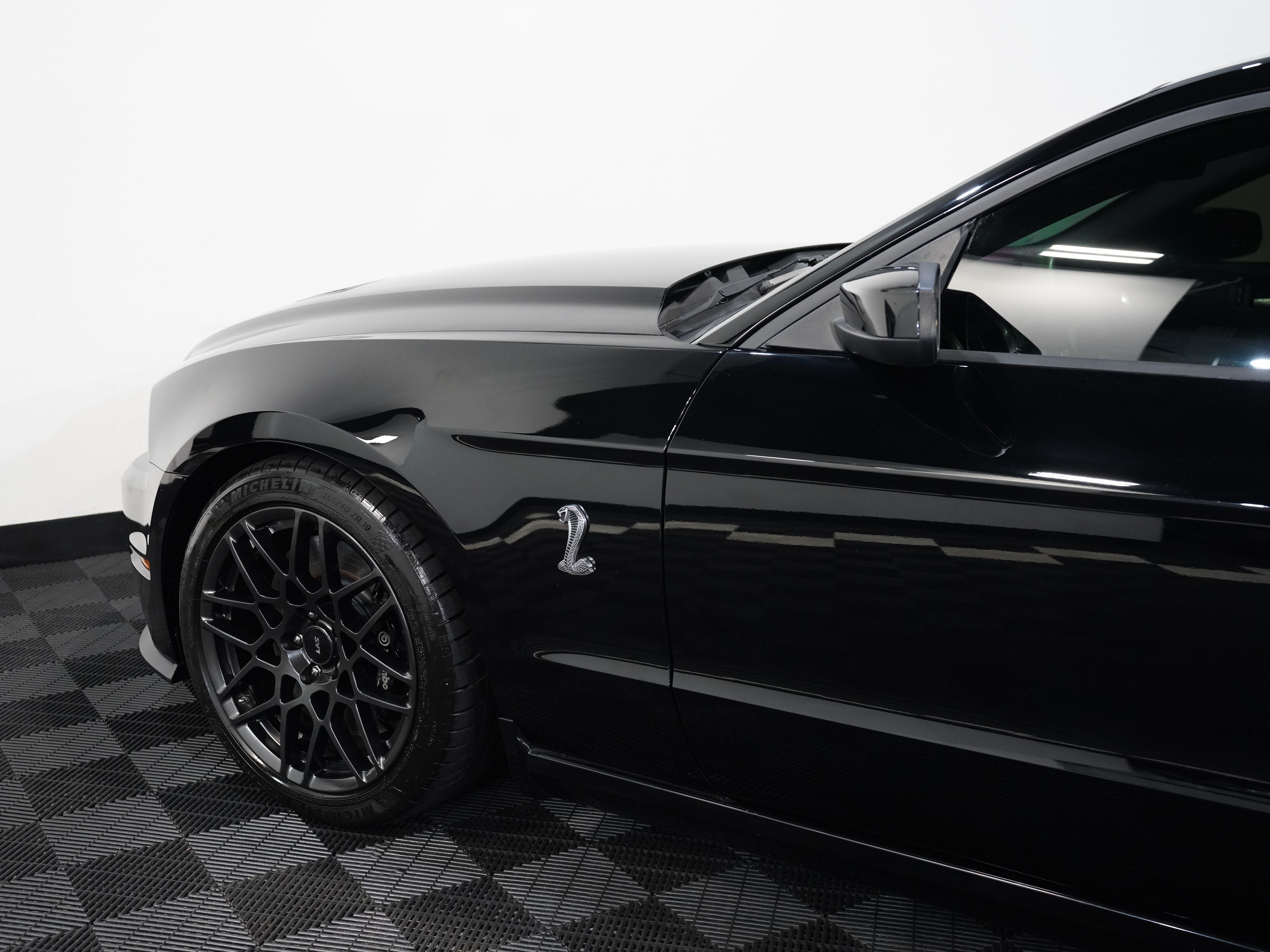 BLACK, 2013 FORD MUSTANG Thumnail Image 22