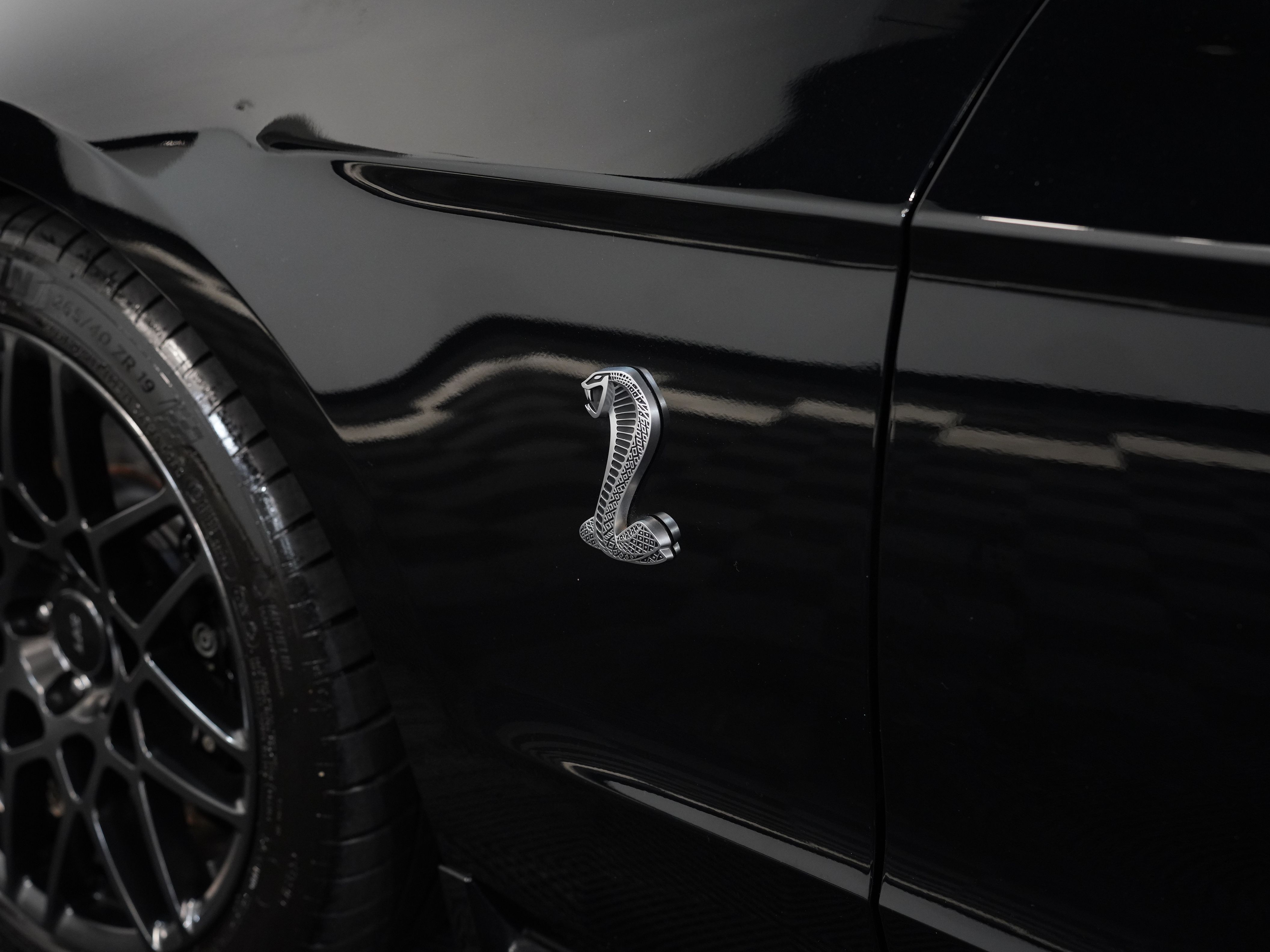 BLACK, 2013 FORD MUSTANG Thumnail Image 23