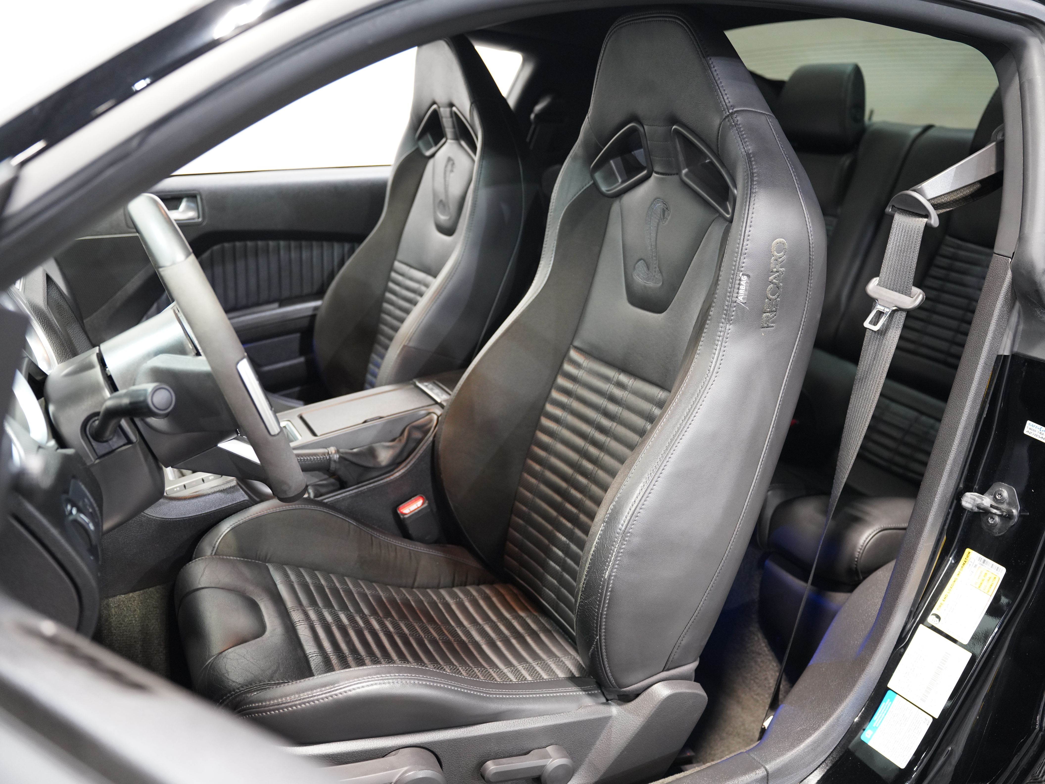 BLACK, 2013 FORD MUSTANG Thumnail Image 30