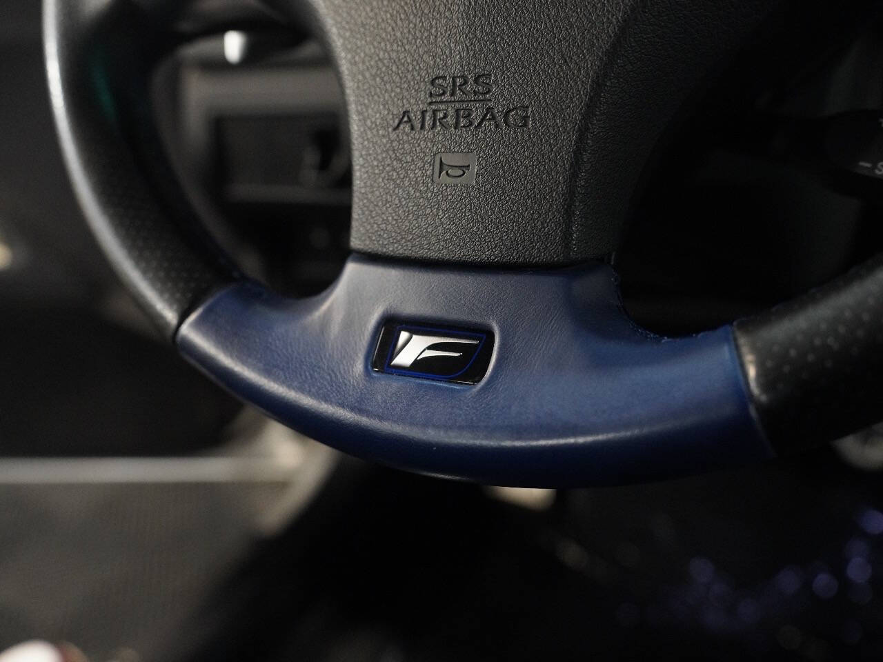 SILVER, 2011 LEXUS IS F Thumnail Image 46