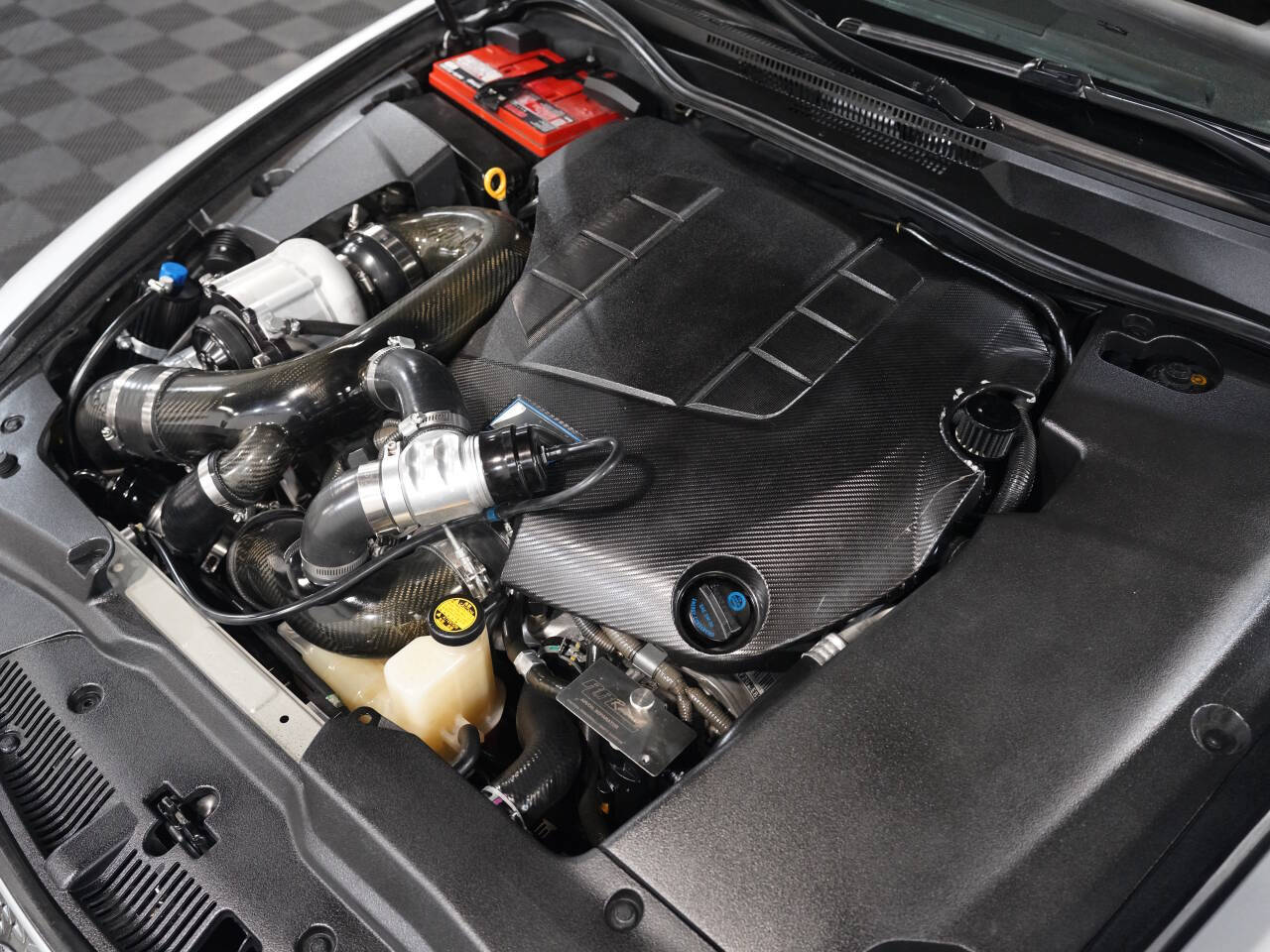 SILVER, 2011 LEXUS IS F Thumnail Image 55