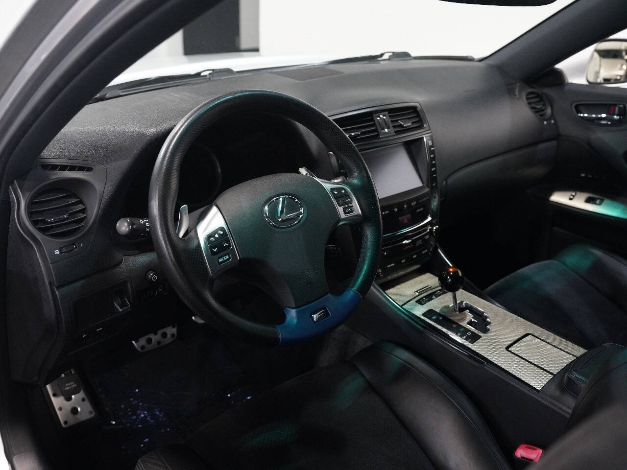 SILVER, 2011 LEXUS IS F Thumnail Image 35