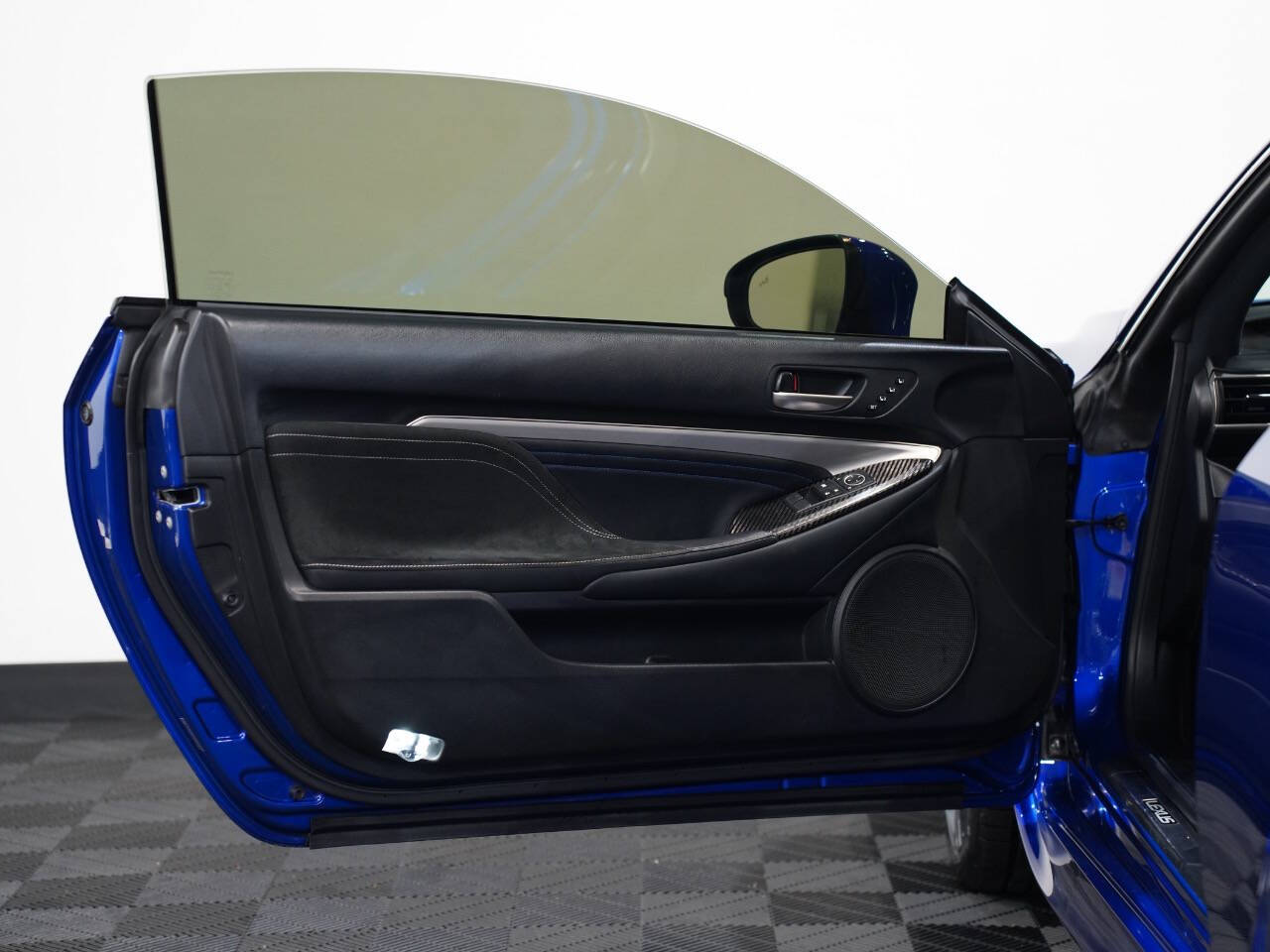 BLUE, 2017 LEXUS RC Thumnail Image 25
