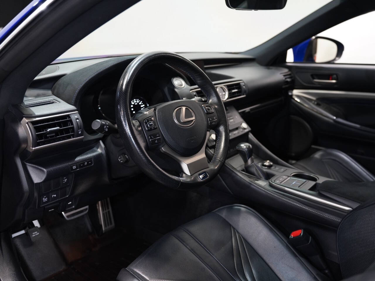 BLUE, 2017 LEXUS RC Thumnail Image 33
