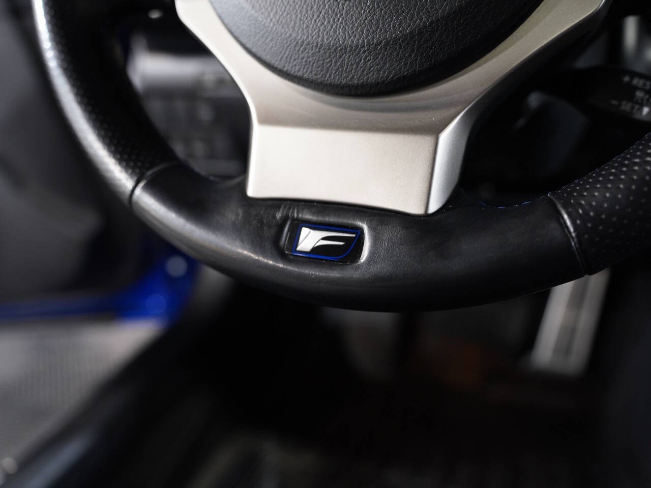 BLUE, 2017 LEXUS RC Thumnail Image 41